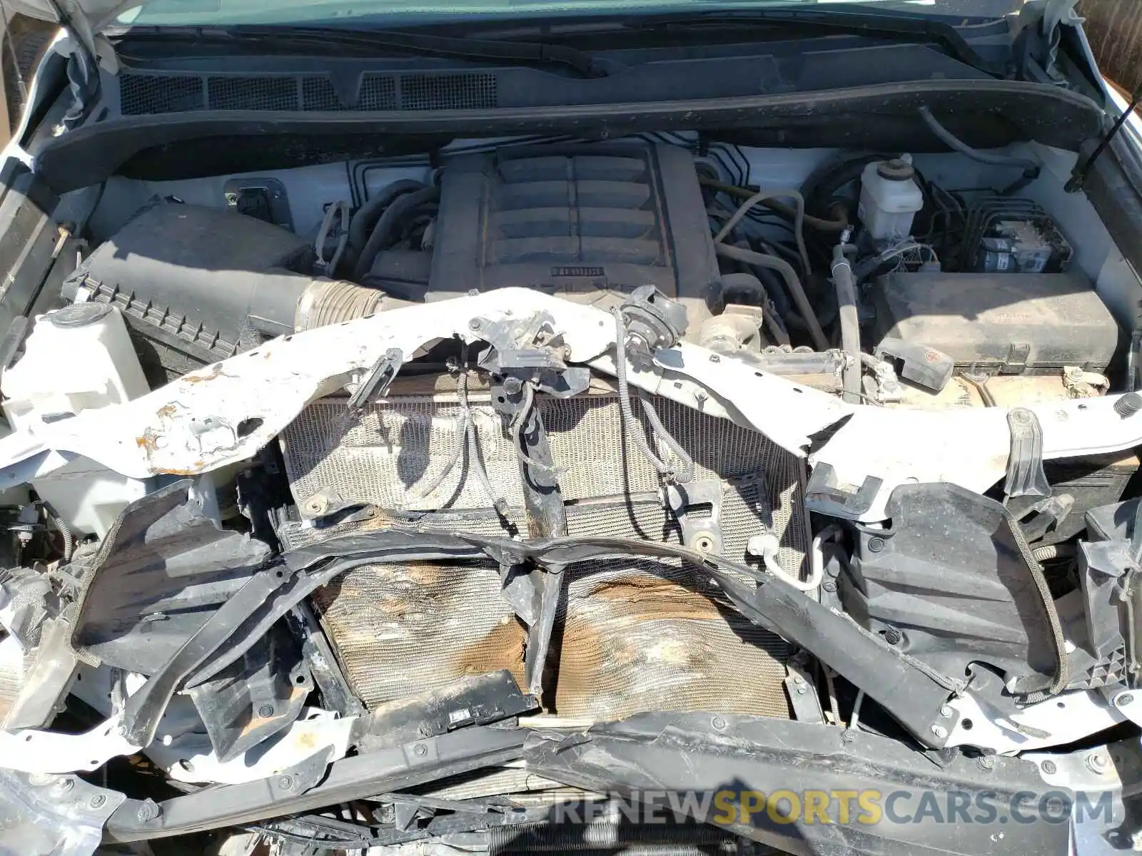 7 Photograph of a damaged car 5TFDY5F17KX828726 TOYOTA TUNDRA 2019