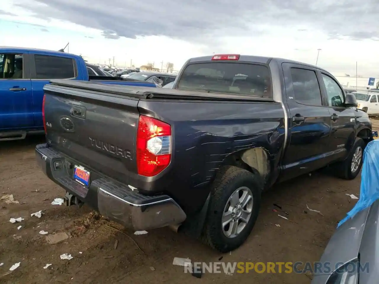 3 Photograph of a damaged car 5TFDY5F17KX832159 TOYOTA TUNDRA 2019