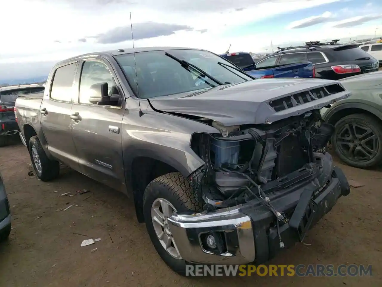 4 Photograph of a damaged car 5TFDY5F17KX832159 TOYOTA TUNDRA 2019