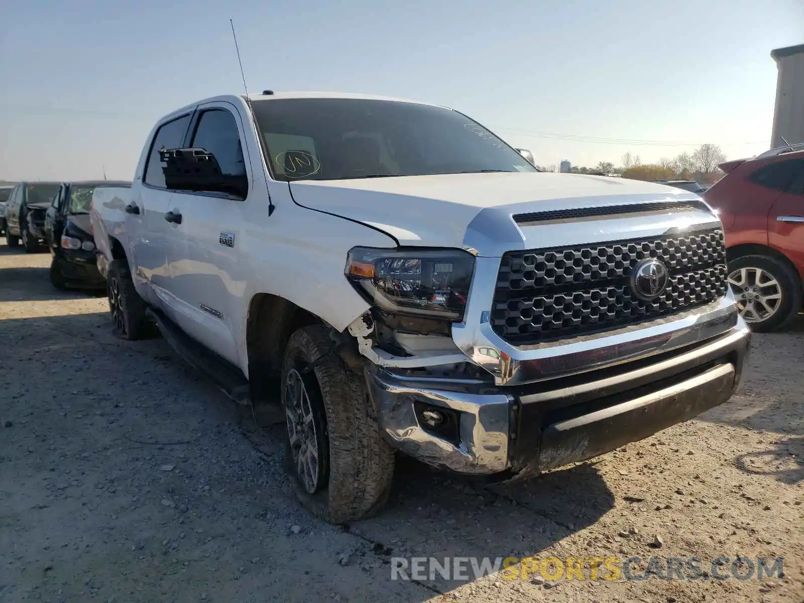 1 Photograph of a damaged car 5TFDY5F17KX835255 TOYOTA TUNDRA 2019