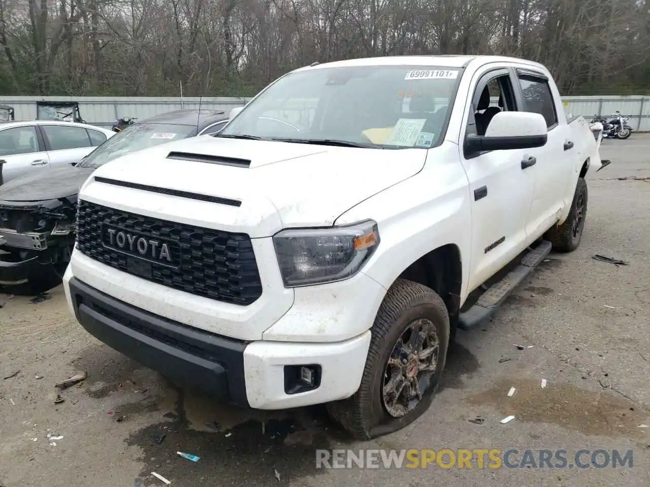 2 Photograph of a damaged car 5TFDY5F17KX863931 TOYOTA TUNDRA 2019