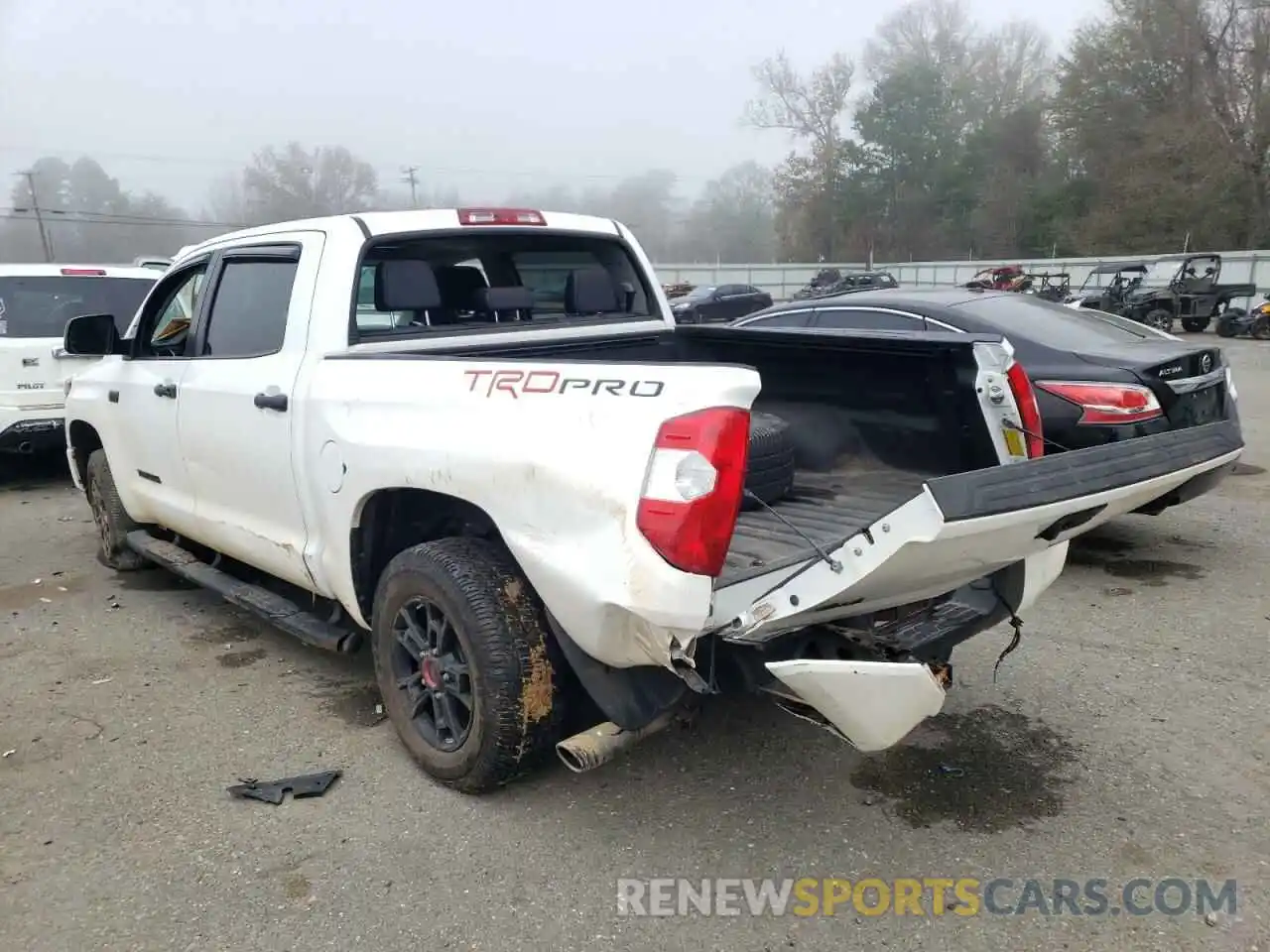 3 Photograph of a damaged car 5TFDY5F17KX863931 TOYOTA TUNDRA 2019