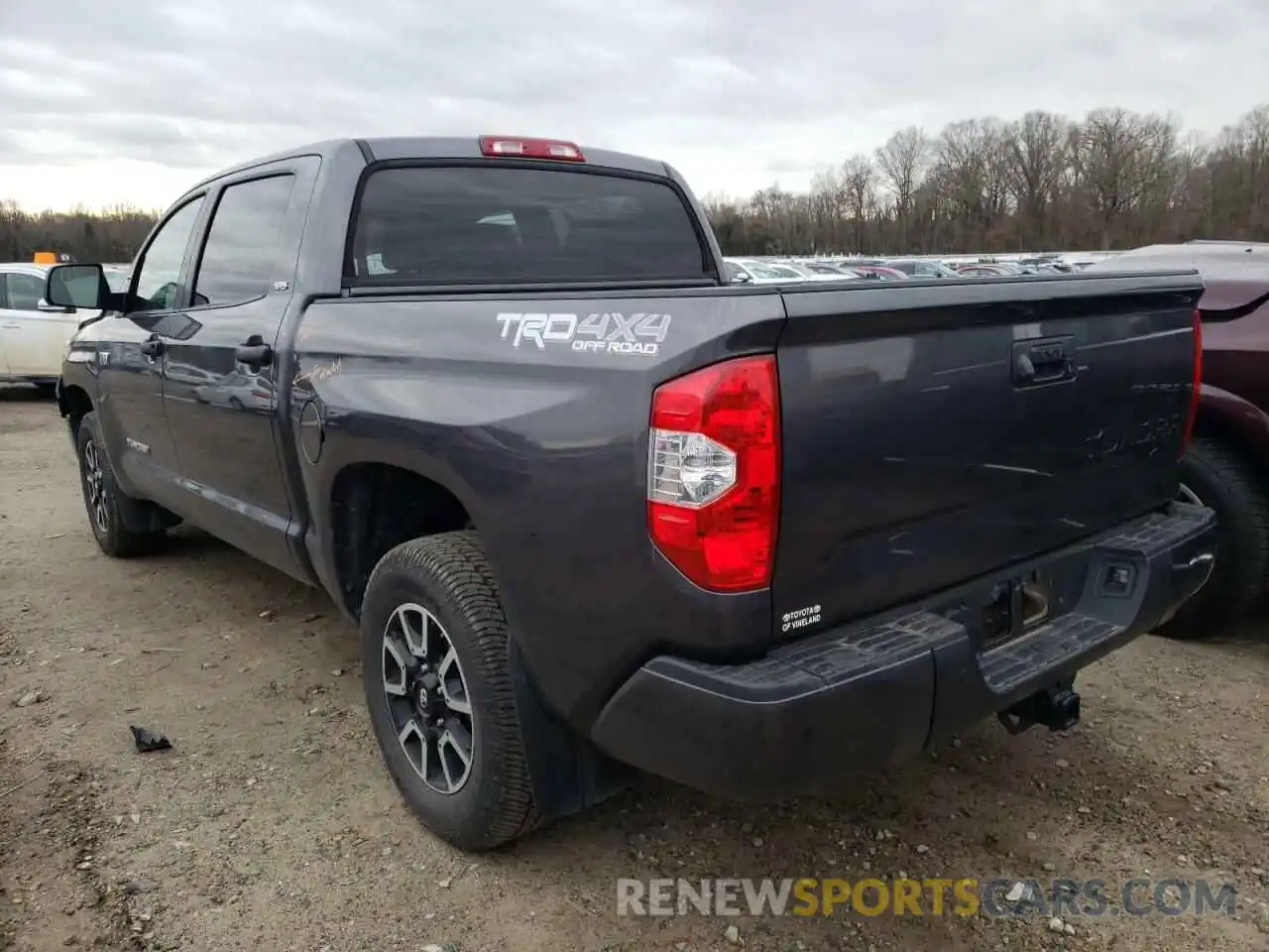 3 Фотография поврежденного автомобиля 5TFDY5F18KX780864 TOYOTA TUNDRA 2019