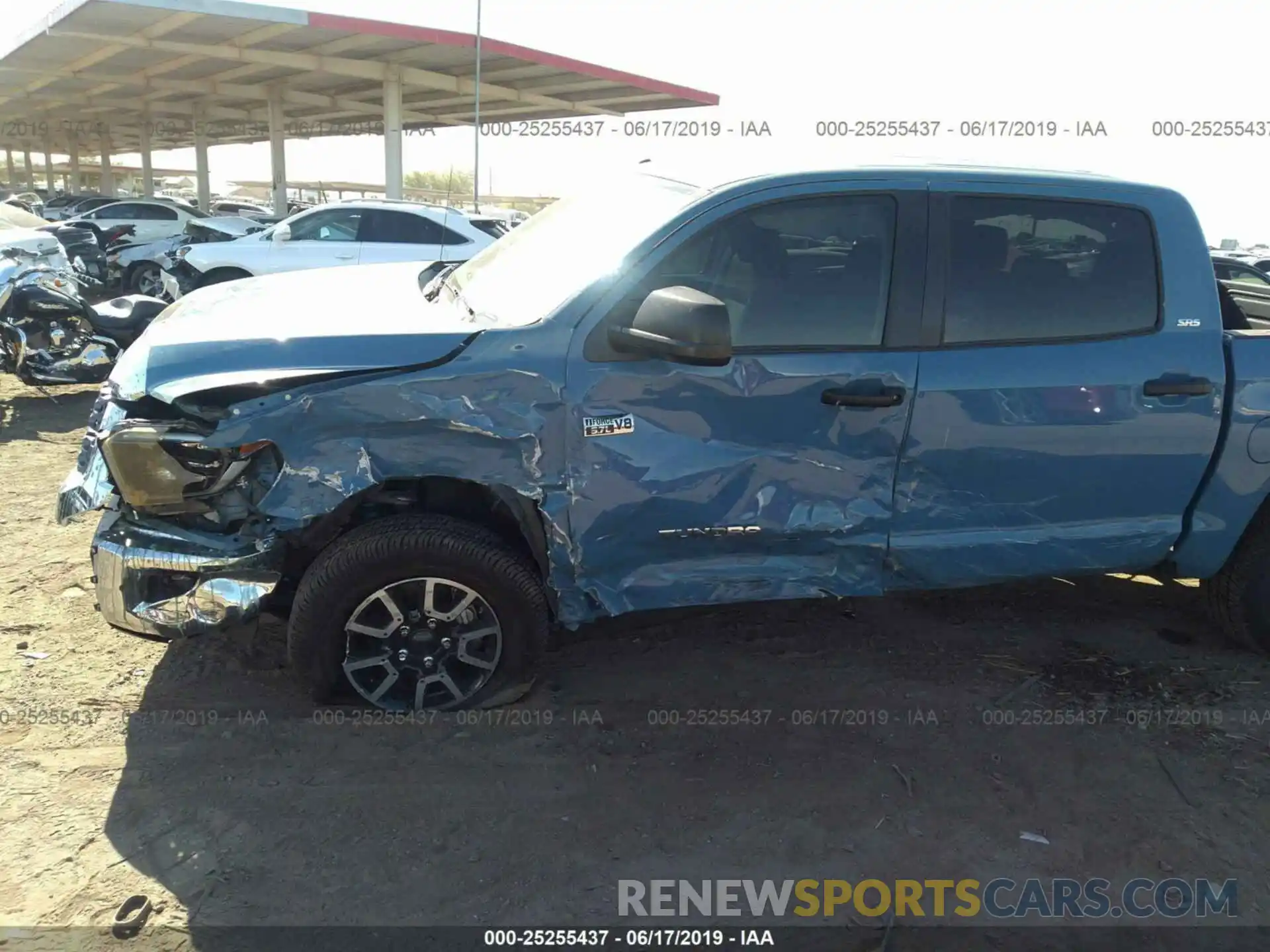 6 Photograph of a damaged car 5TFDY5F18KX785465 TOYOTA TUNDRA 2019