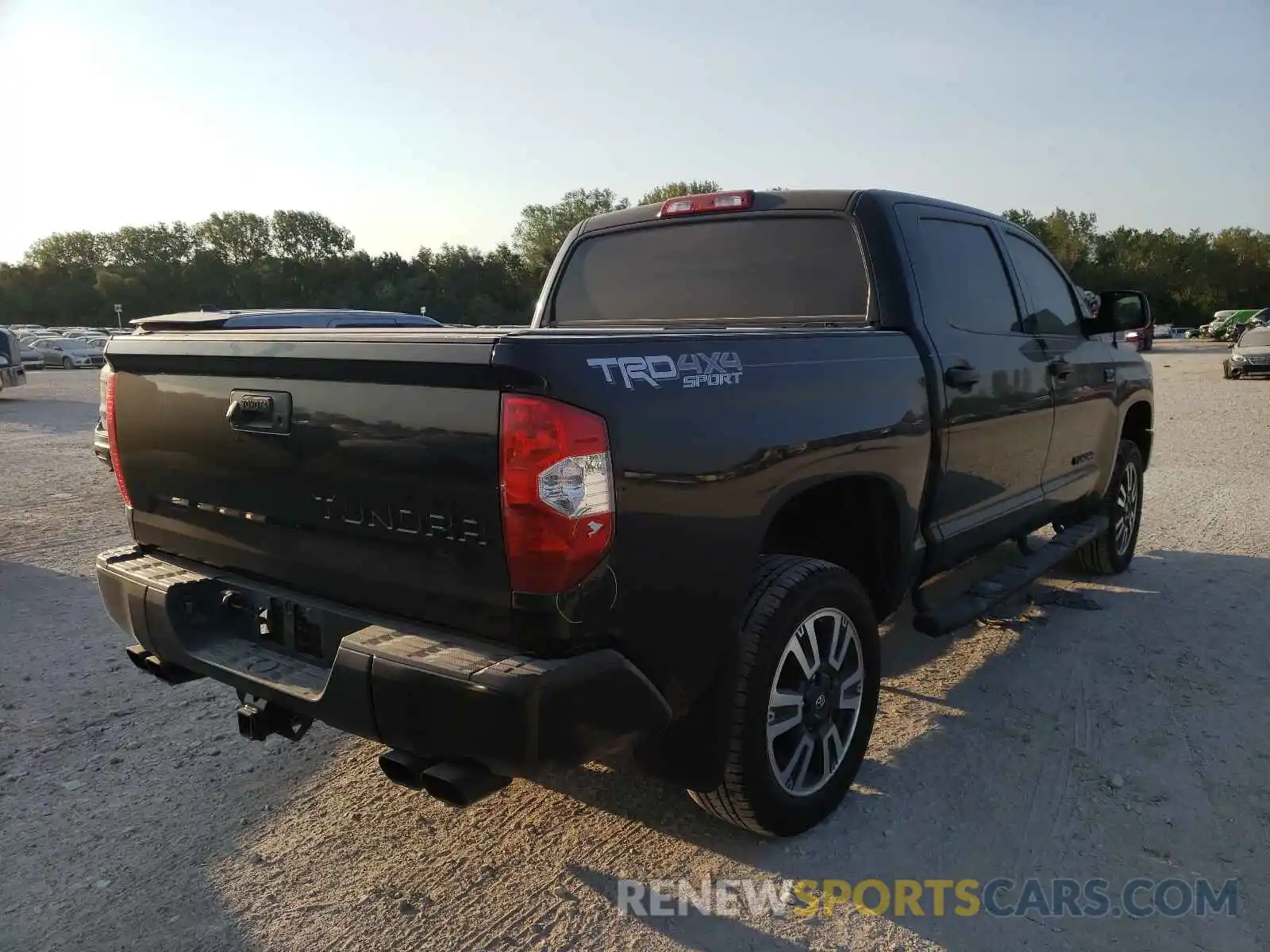 4 Photograph of a damaged car 5TFDY5F18KX787118 TOYOTA TUNDRA 2019