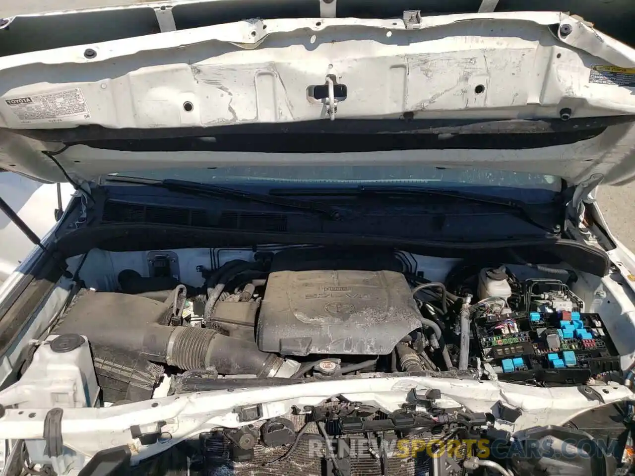 7 Photograph of a damaged car 5TFDY5F18KX841680 TOYOTA TUNDRA 2019