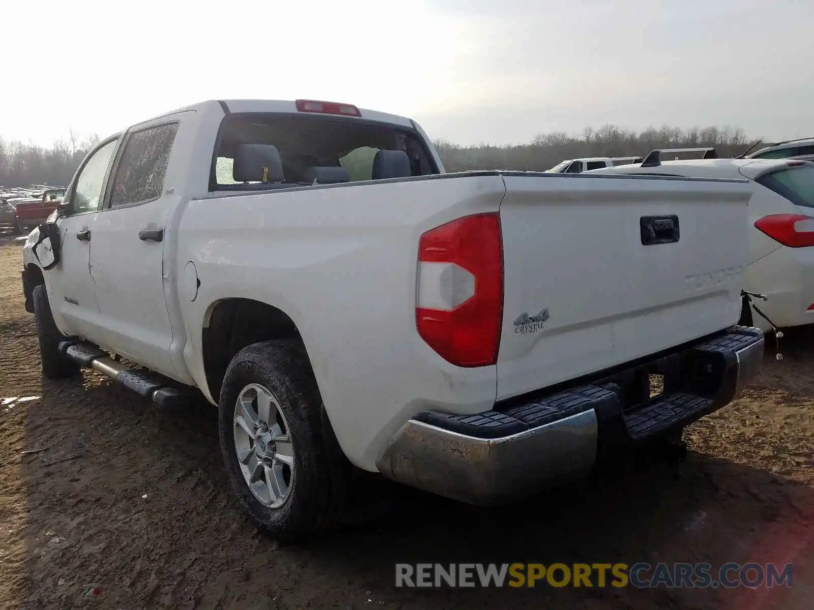 3 Photograph of a damaged car 5TFDY5F18KX860083 TOYOTA TUNDRA 2019