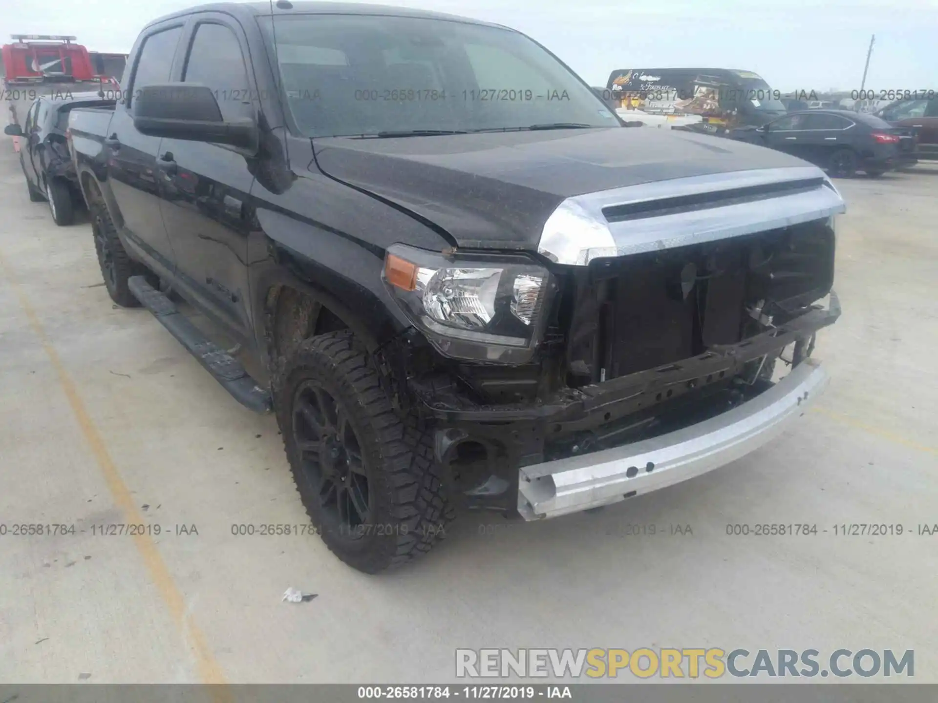 1 Photograph of a damaged car 5TFDY5F18KX861492 TOYOTA TUNDRA 2019