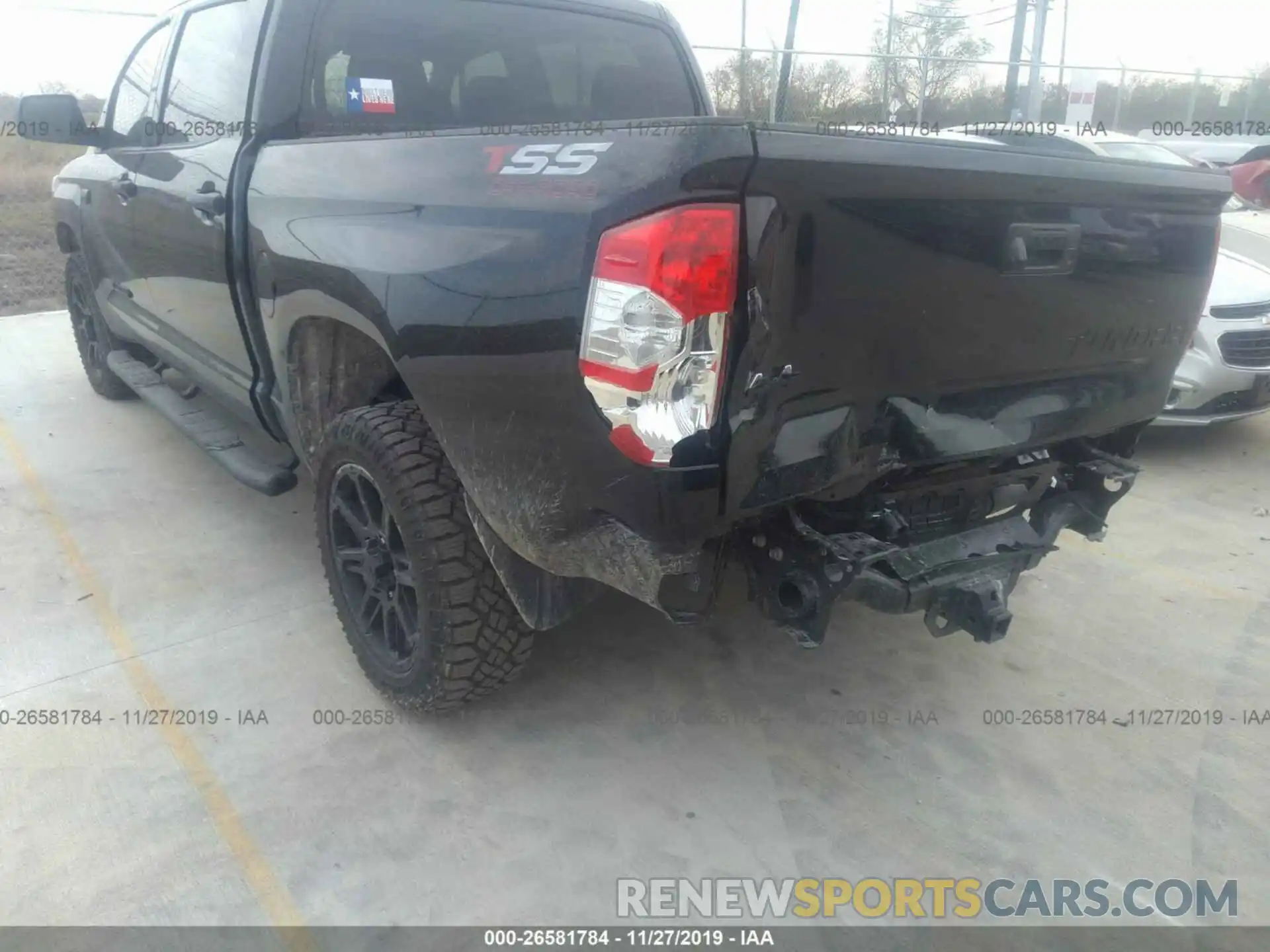 3 Photograph of a damaged car 5TFDY5F18KX861492 TOYOTA TUNDRA 2019