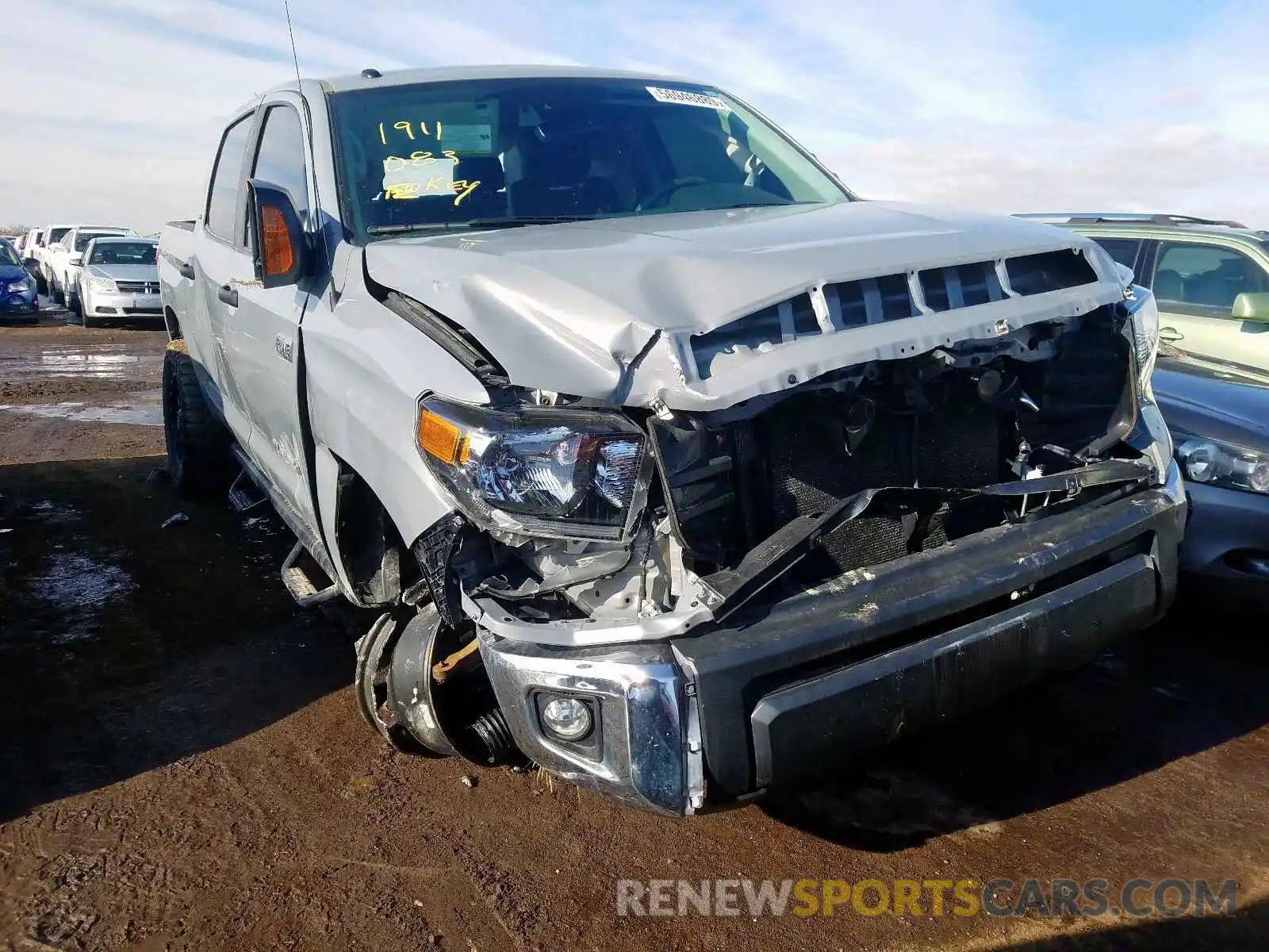 1 Photograph of a damaged car 5TFDY5F19KX778332 TOYOTA TUNDRA 2019