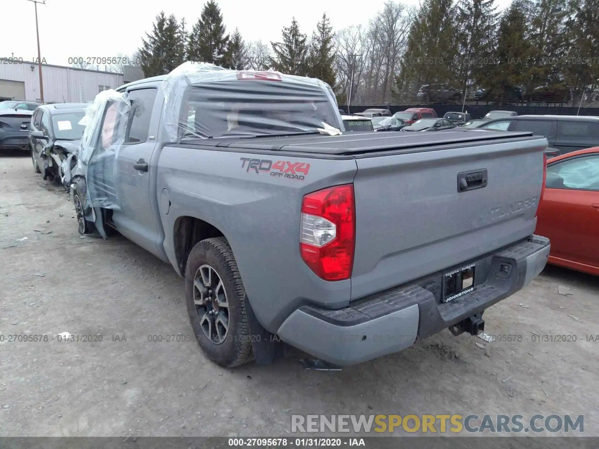 3 Photograph of a damaged car 5TFDY5F19KX804038 TOYOTA TUNDRA 2019