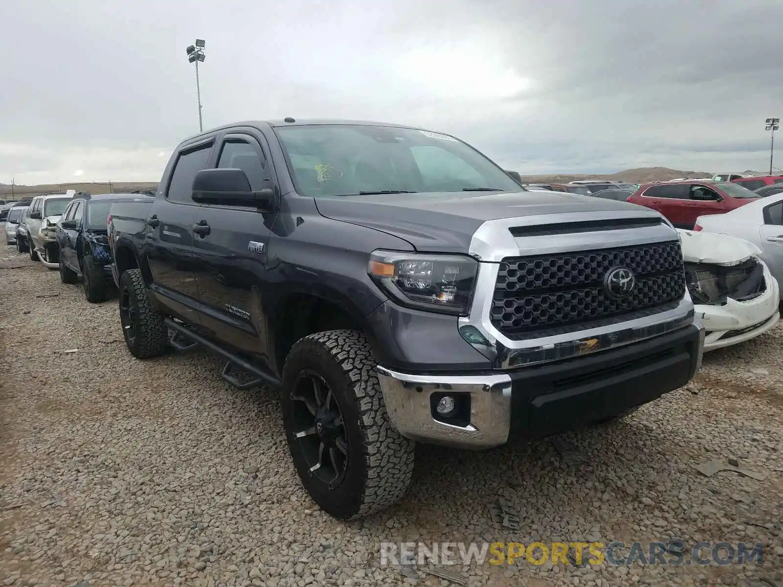 1 Photograph of a damaged car 5TFDY5F19KX809000 TOYOTA TUNDRA 2019