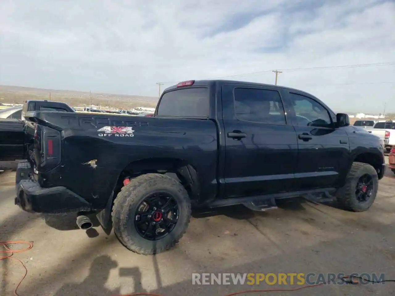 3 Photograph of a damaged car 5TFDY5F19KX827903 TOYOTA TUNDRA 2019