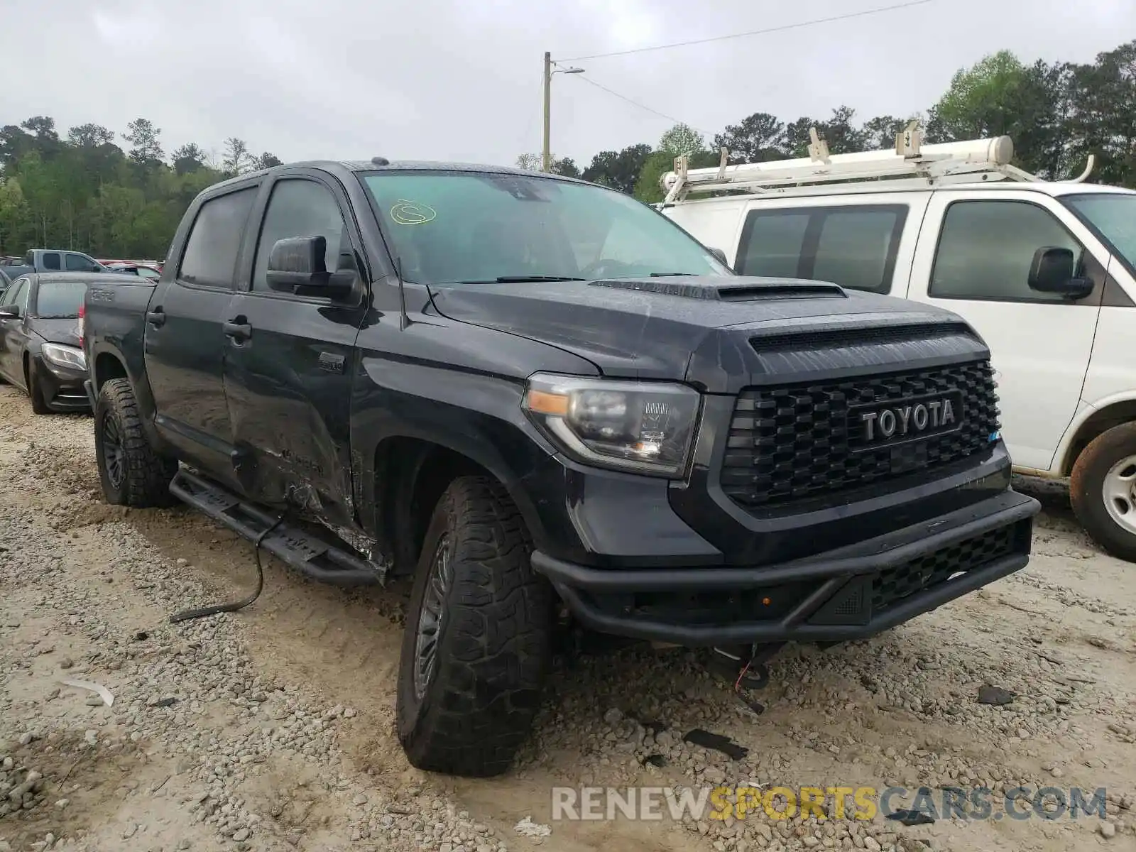 1 Photograph of a damaged car 5TFDY5F19KX841221 TOYOTA TUNDRA 2019