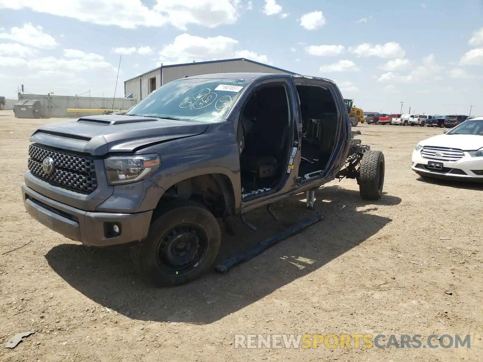 9 Photograph of a damaged car 5TFDY5F19KX854809 TOYOTA TUNDRA 2019