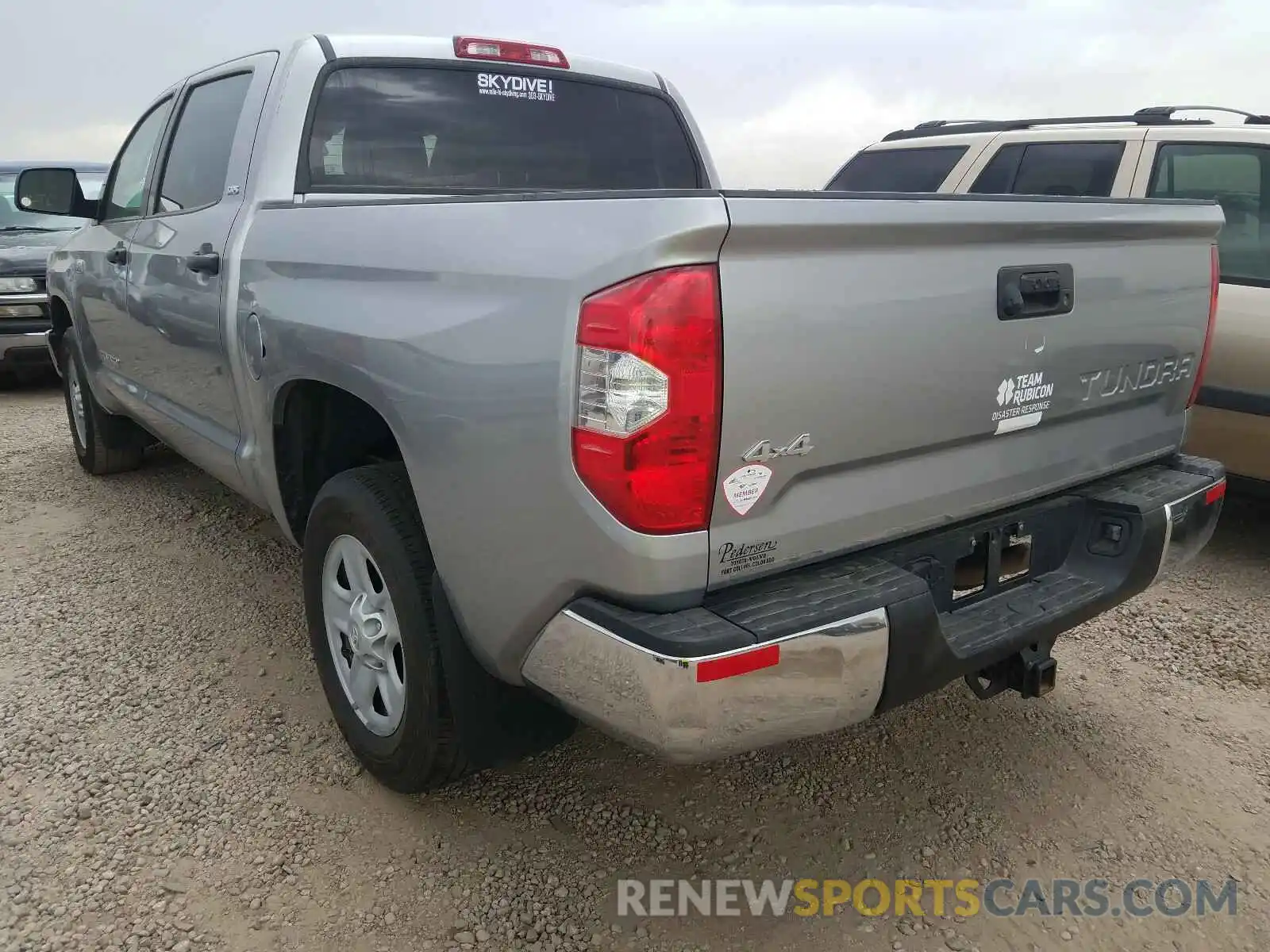 3 Photograph of a damaged car 5TFDY5F1XKX777349 TOYOTA TUNDRA 2019