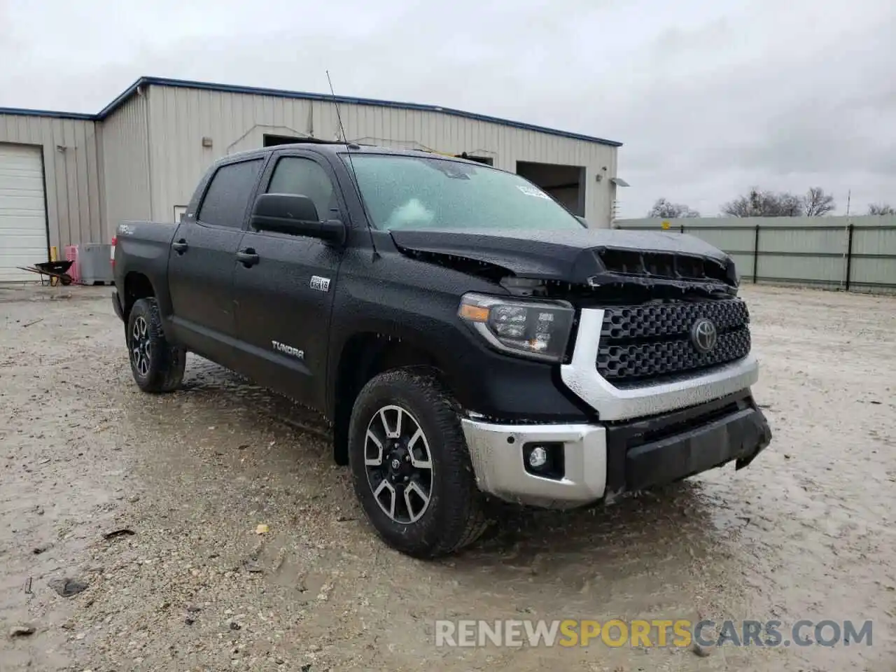 1 Photograph of a damaged car 5TFDY5F1XKX781434 TOYOTA TUNDRA 2019