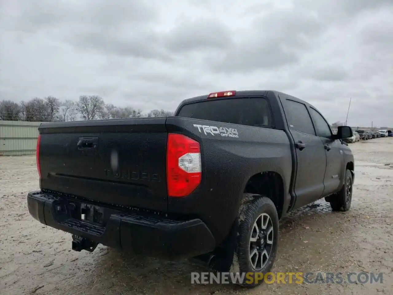 4 Photograph of a damaged car 5TFDY5F1XKX781434 TOYOTA TUNDRA 2019