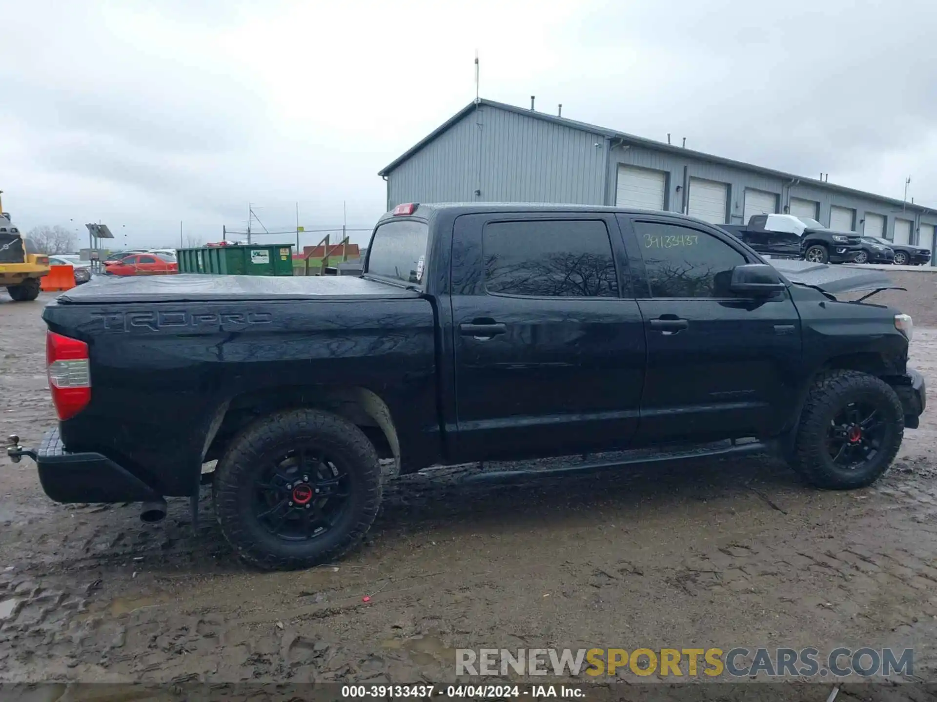 13 Photograph of a damaged car 5TFDY5F1XKX803528 TOYOTA TUNDRA 2019