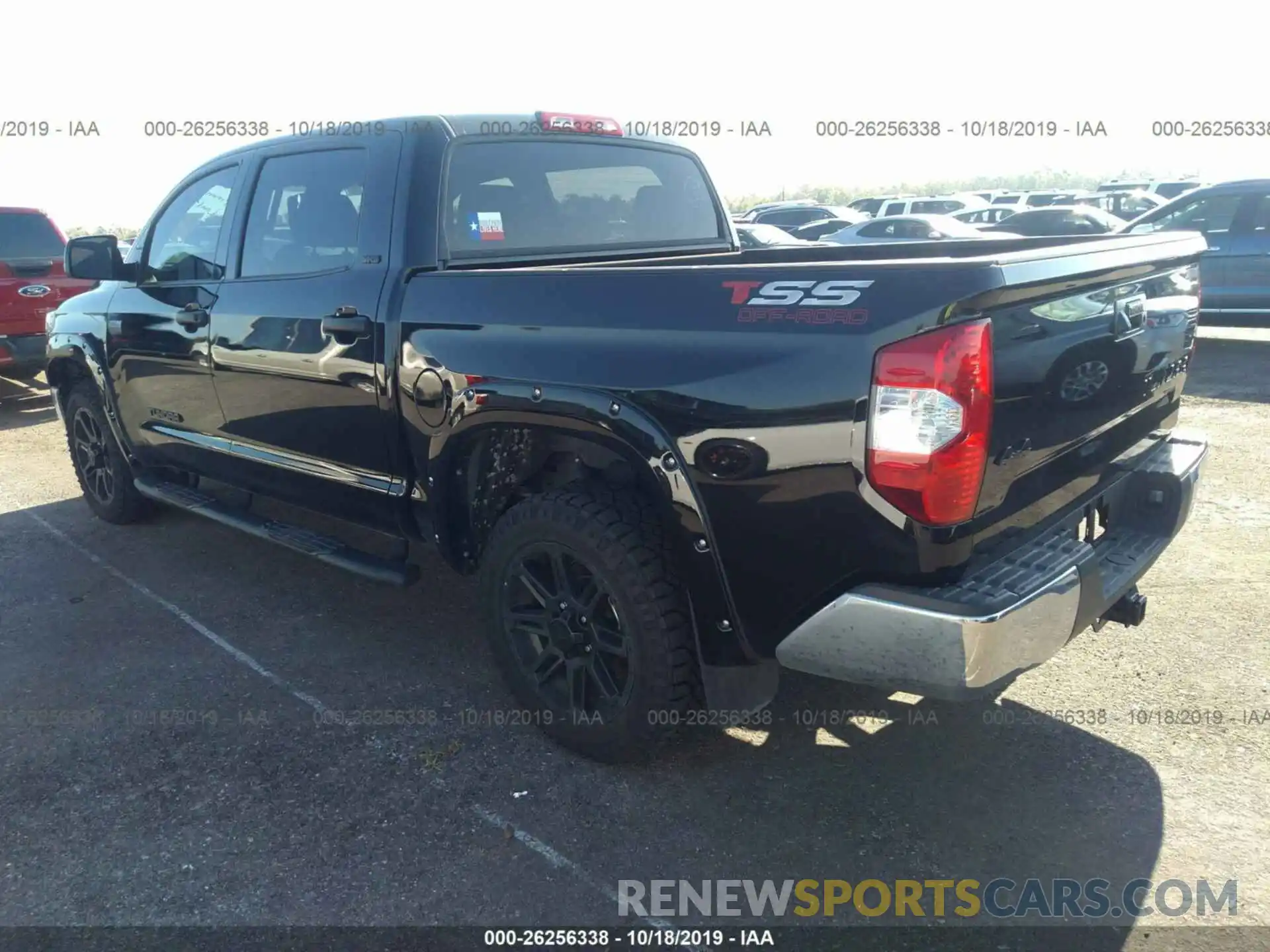 3 Photograph of a damaged car 5TFDY5F1XKX826274 TOYOTA TUNDRA 2019