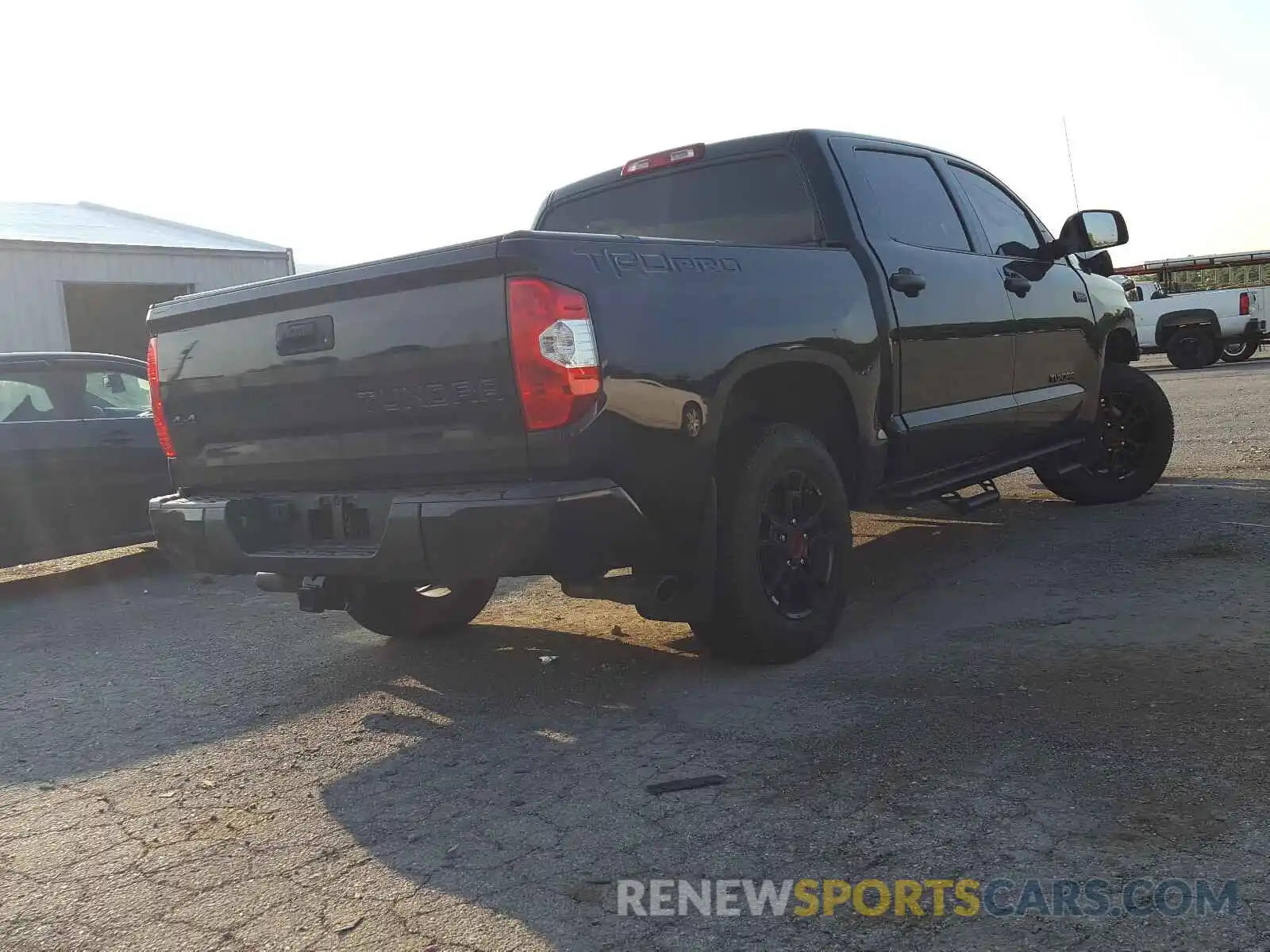 4 Photograph of a damaged car 5TFDY5F1XKX833130 TOYOTA TUNDRA 2019