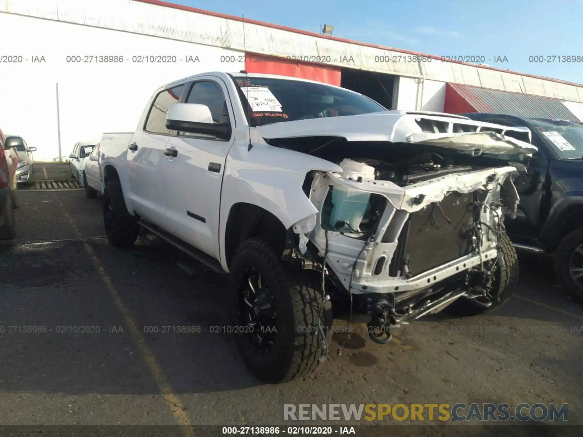 1 Photograph of a damaged car 5TFDY5F1XKX835136 TOYOTA TUNDRA 2019