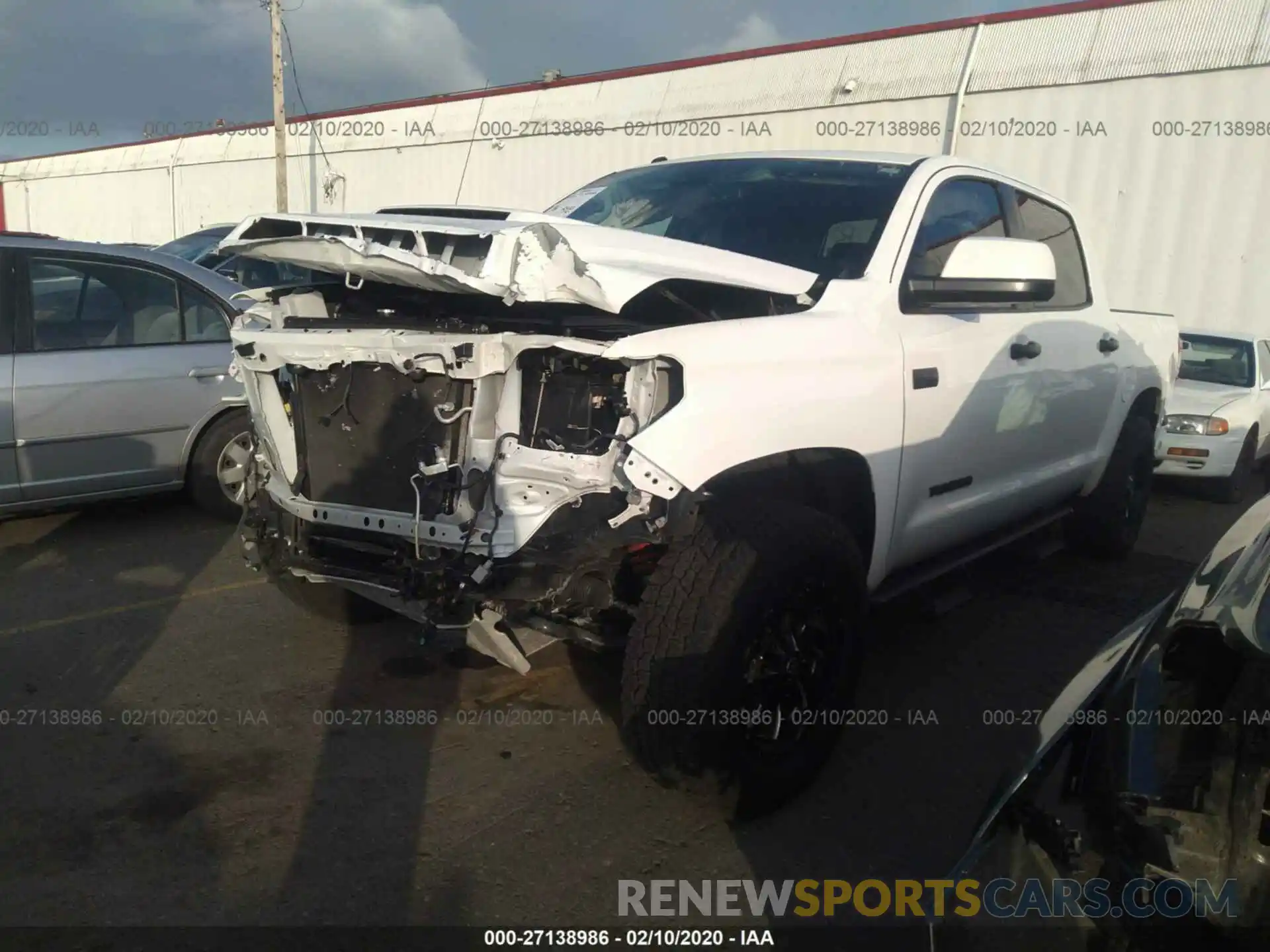 2 Photograph of a damaged car 5TFDY5F1XKX835136 TOYOTA TUNDRA 2019