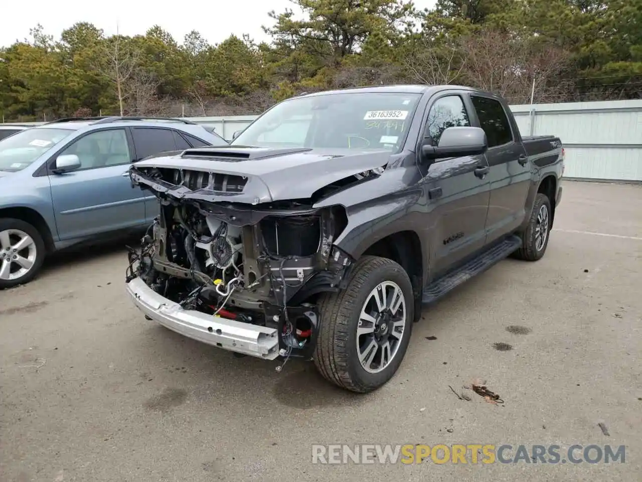 2 Photograph of a damaged car 5TFDY5F1XKX847044 TOYOTA TUNDRA 2019