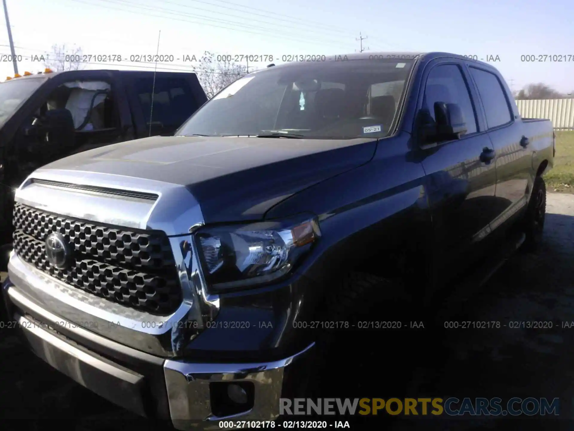 2 Photograph of a damaged car 5TFEM5F11KX142181 TOYOTA TUNDRA 2019