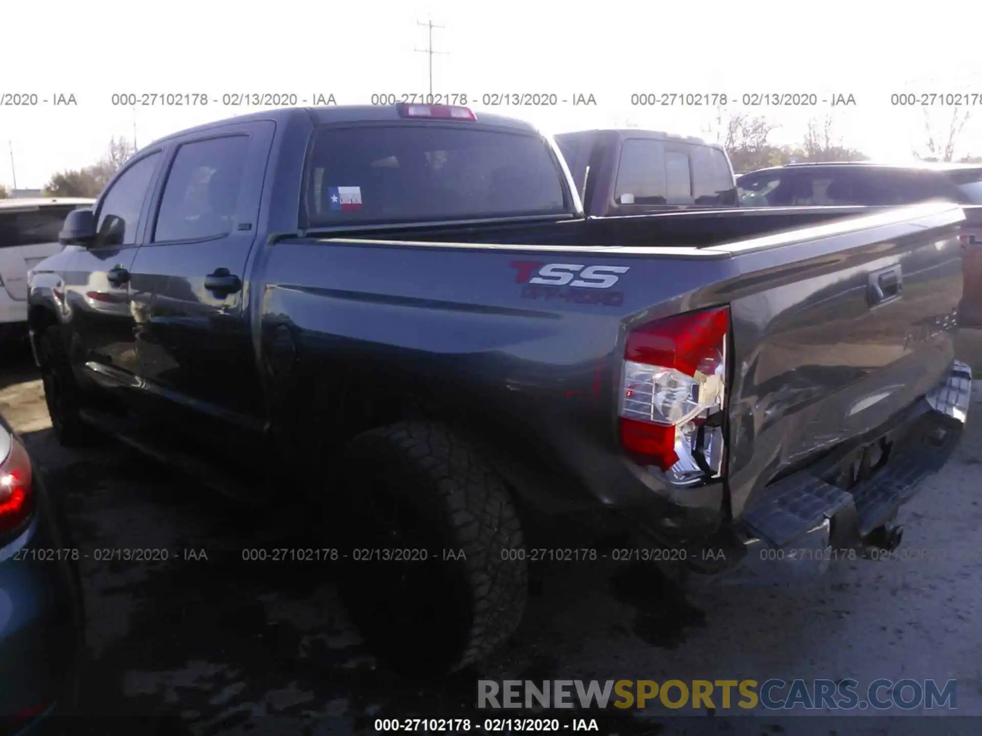 3 Photograph of a damaged car 5TFEM5F11KX142181 TOYOTA TUNDRA 2019