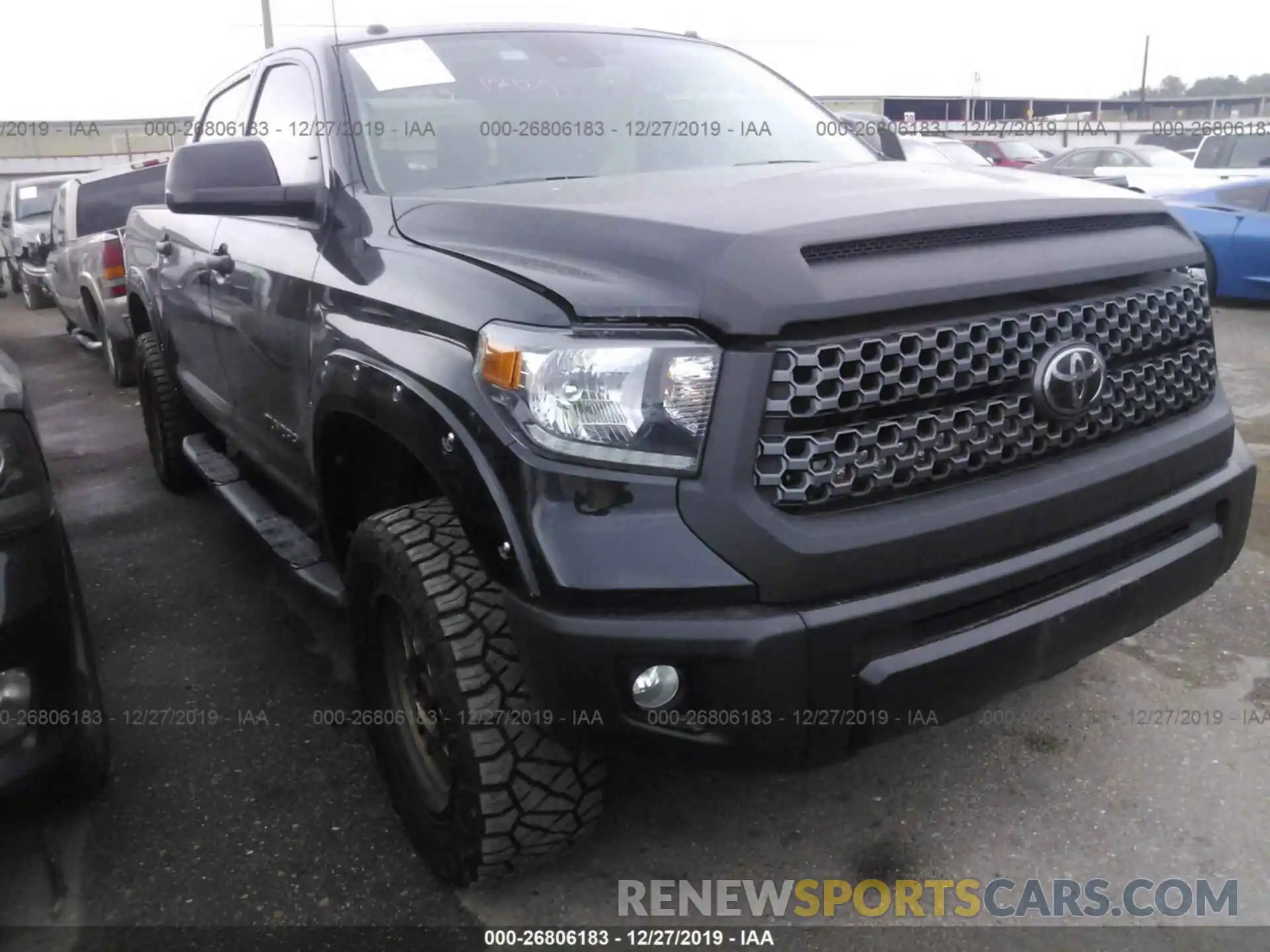 1 Photograph of a damaged car 5TFEM5F12KX136115 TOYOTA TUNDRA 2019