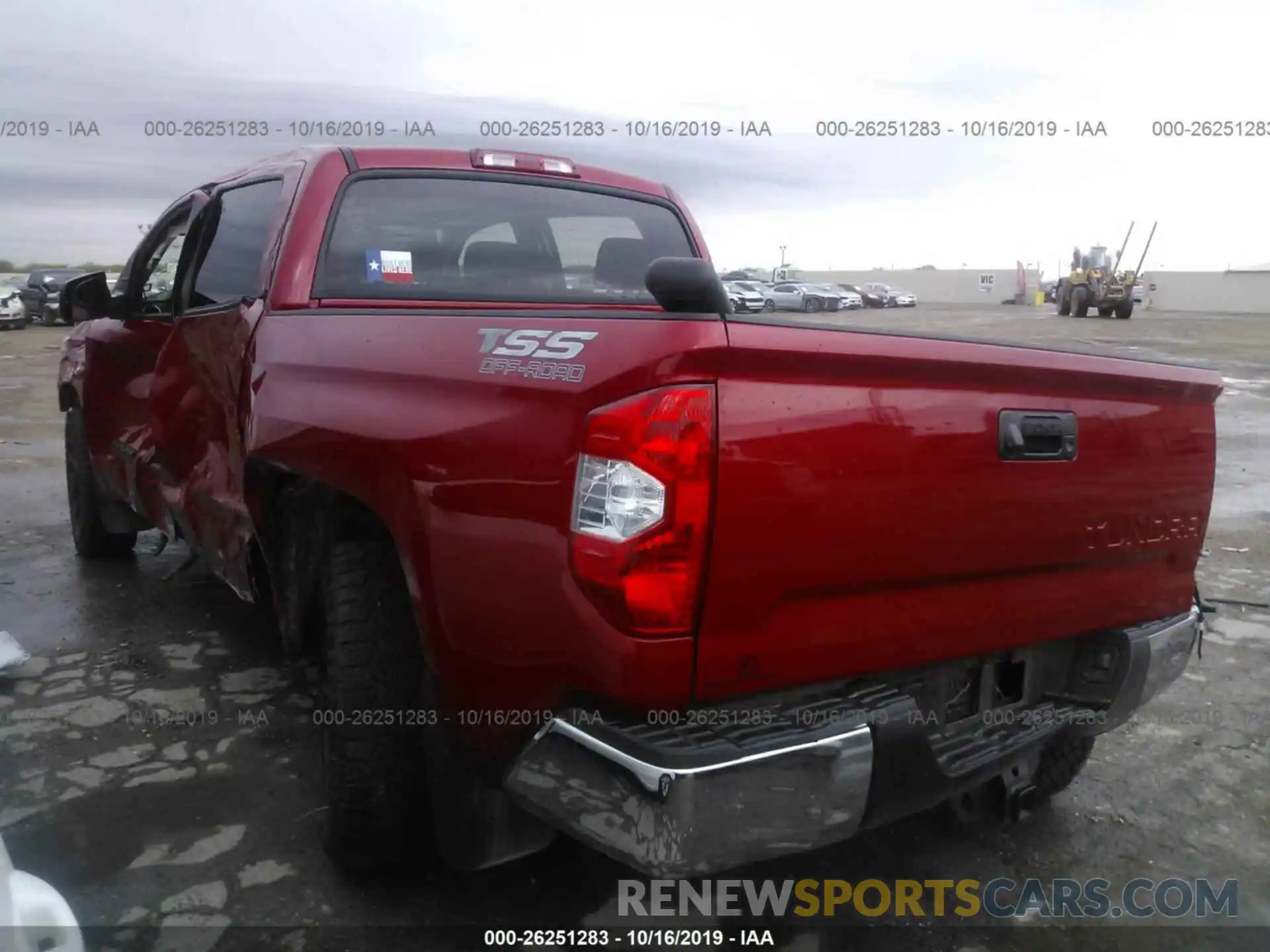 3 Photograph of a damaged car 5TFEM5F12KX138740 TOYOTA TUNDRA 2019