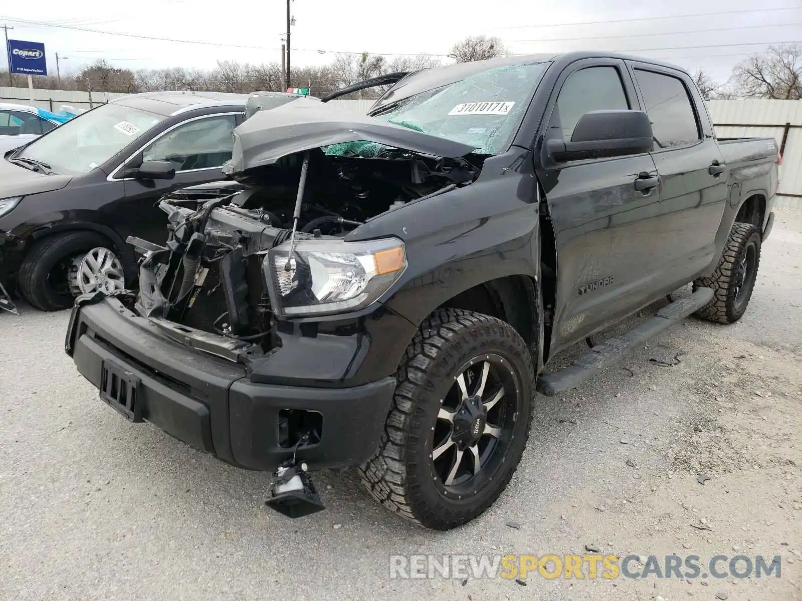 2 Photograph of a damaged car 5TFEM5F12KX140178 TOYOTA TUNDRA 2019