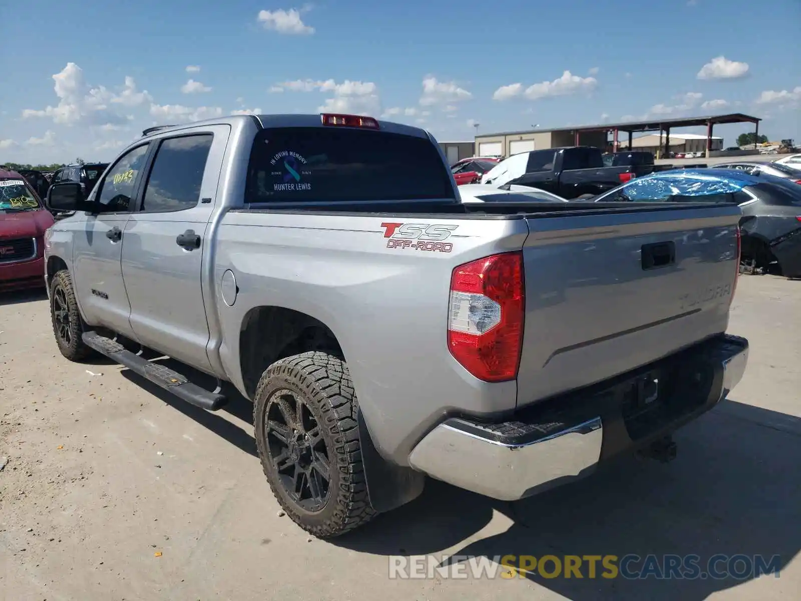 3 Photograph of a damaged car 5TFEM5F12KX143646 TOYOTA TUNDRA 2019