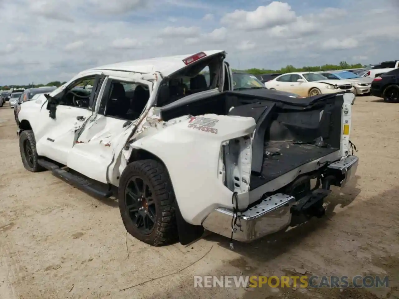 3 Photograph of a damaged car 5TFEM5F13KX142912 TOYOTA TUNDRA 2019