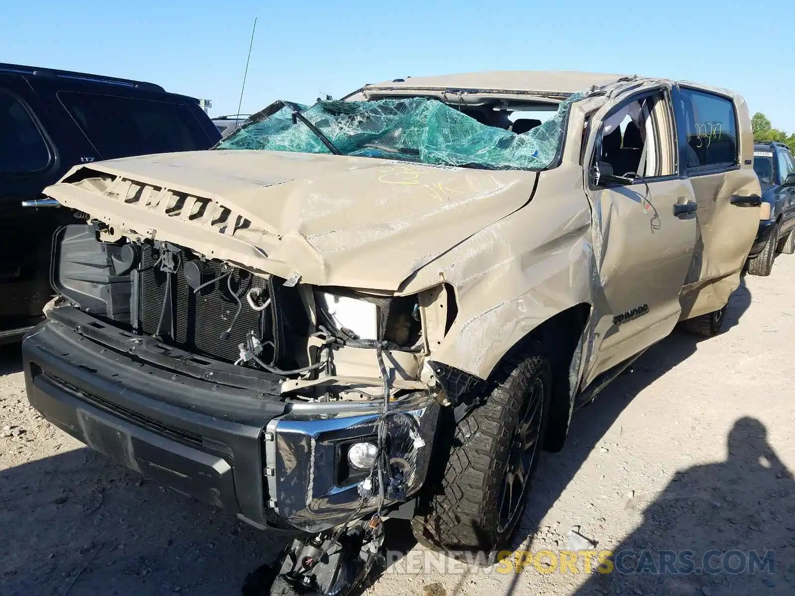 2 Photograph of a damaged car 5TFEM5F14KX136116 TOYOTA TUNDRA 2019