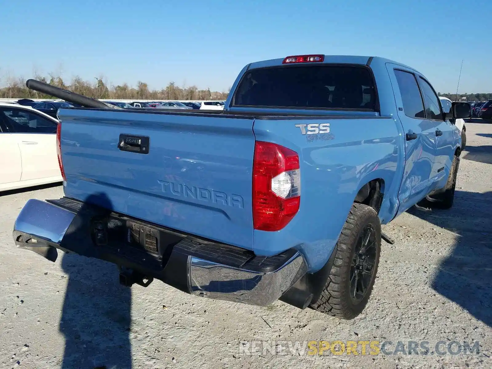 4 Photograph of a damaged car 5TFEM5F14KX143809 TOYOTA TUNDRA 2019