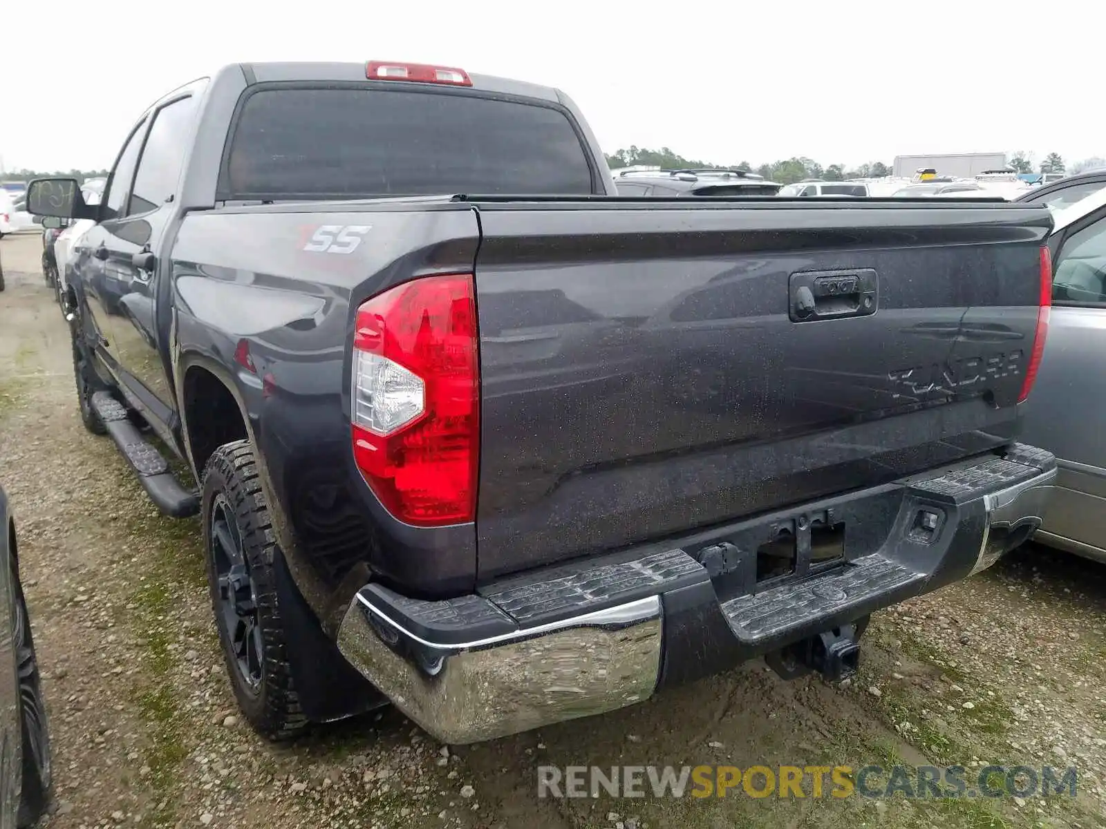 3 Photograph of a damaged car 5TFEM5F15KX135993 TOYOTA TUNDRA 2019