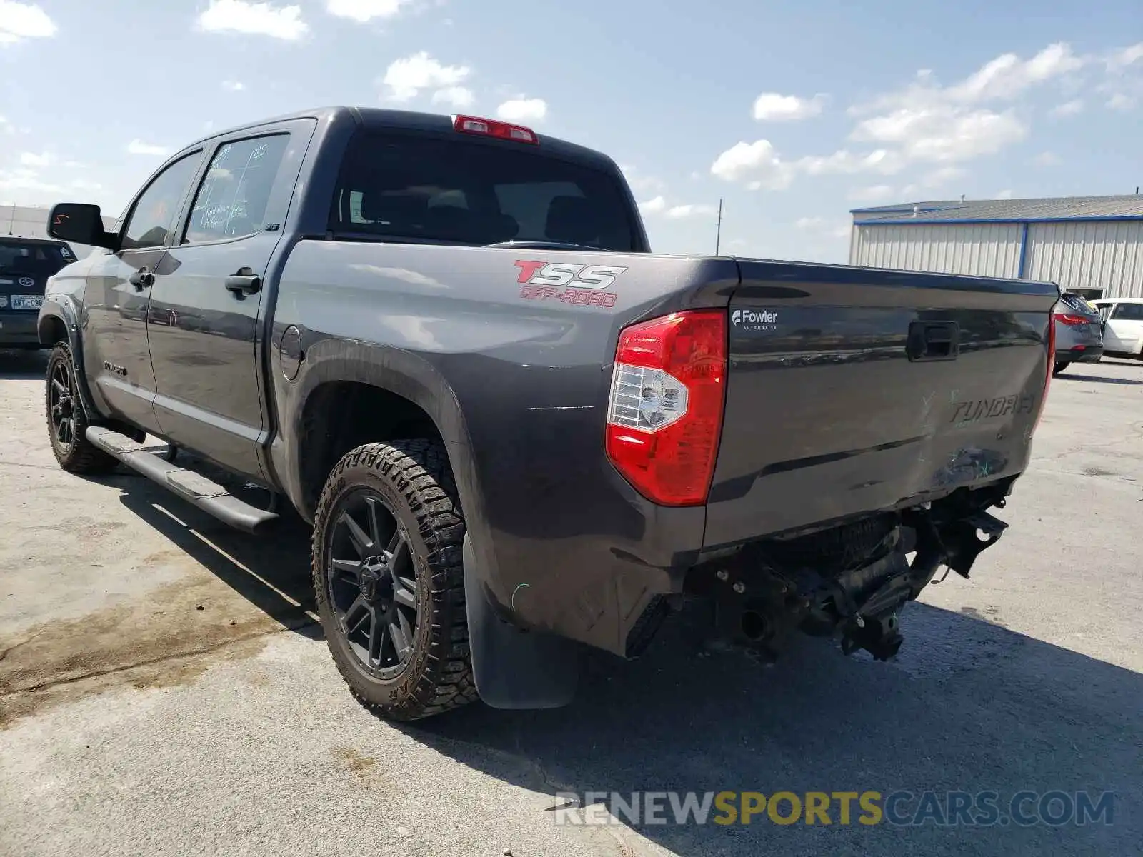 3 Photograph of a damaged car 5TFEM5F15KX137839 TOYOTA TUNDRA 2019