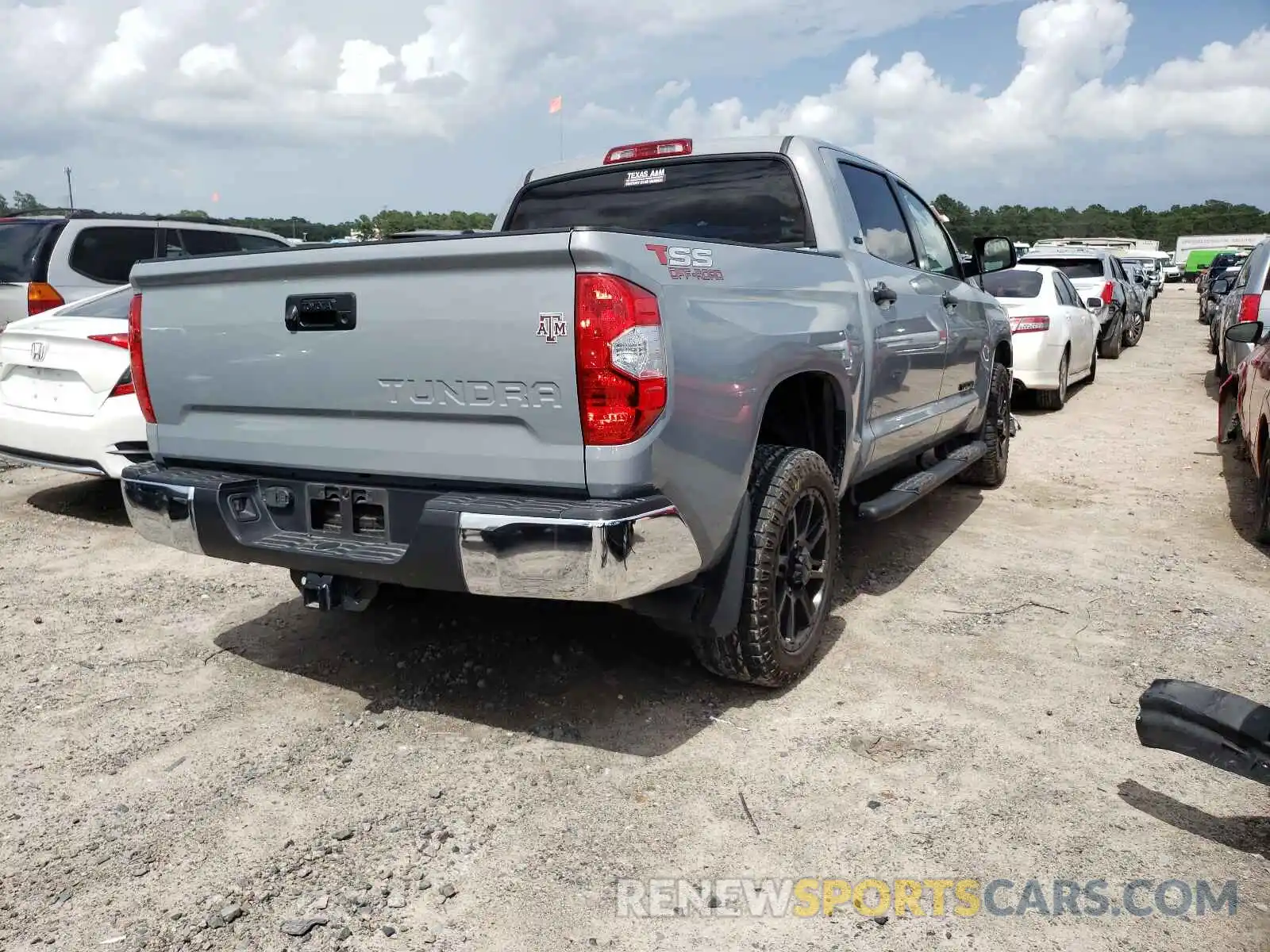 4 Photograph of a damaged car 5TFEM5F15KX142765 TOYOTA TUNDRA 2019