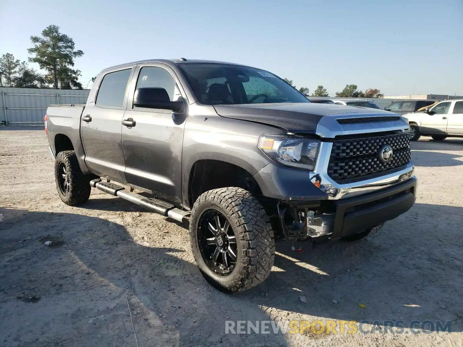 1 Photograph of a damaged car 5TFEM5F15KX144516 TOYOTA TUNDRA 2019