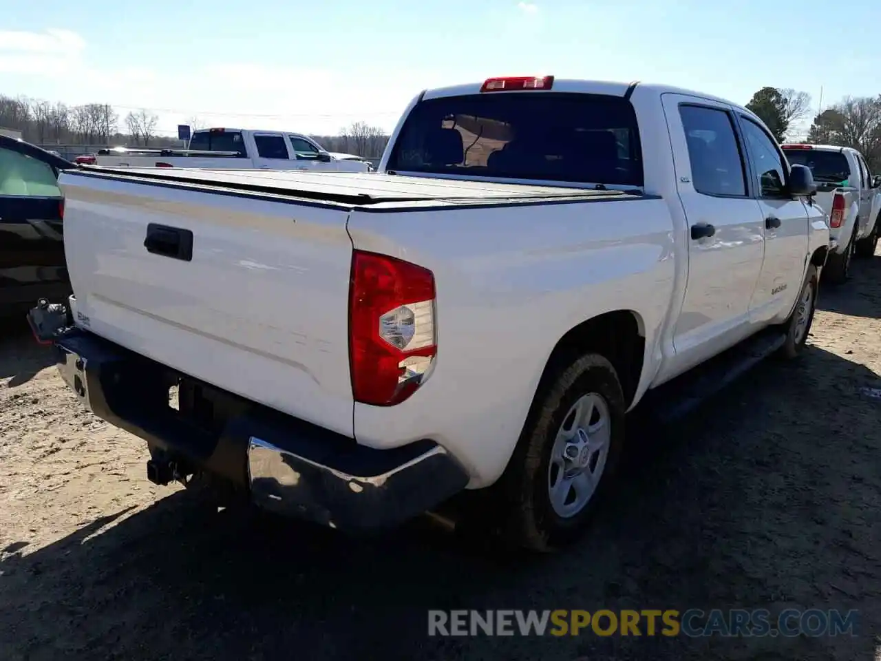 4 Photograph of a damaged car 5TFEM5F17KX136644 TOYOTA TUNDRA 2019