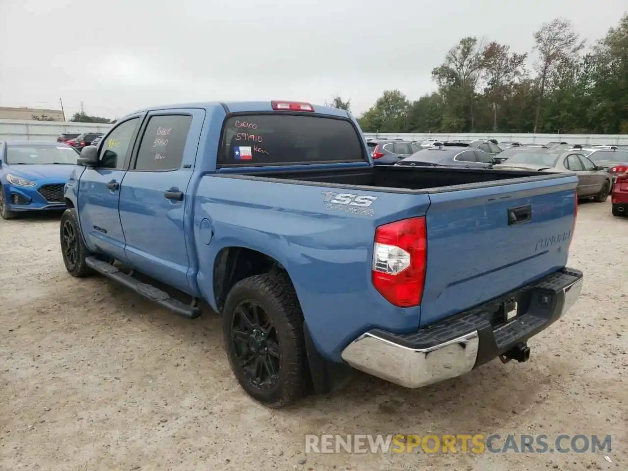 3 Photograph of a damaged car 5TFEM5F17KX137034 TOYOTA TUNDRA 2019