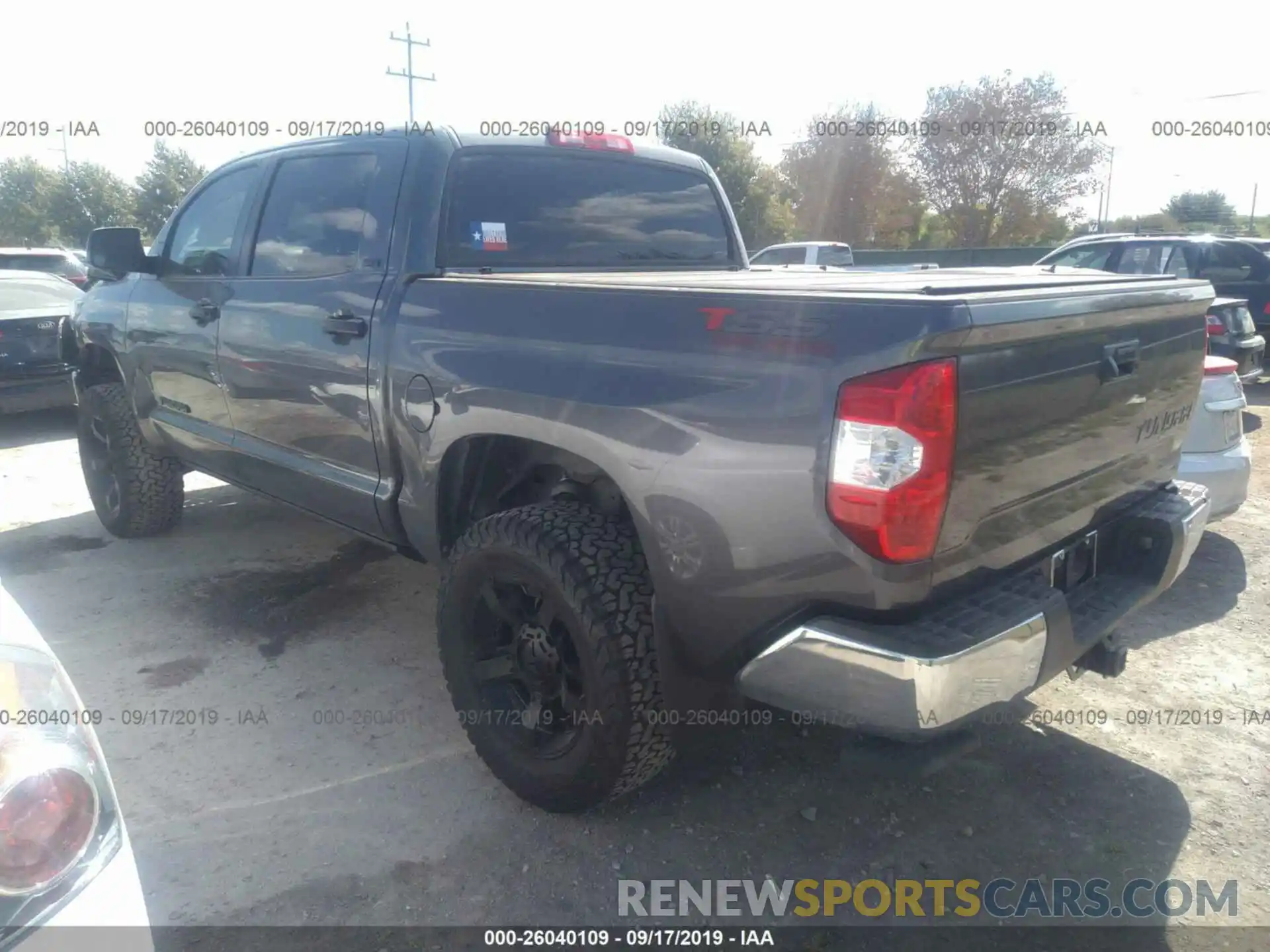 3 Photograph of a damaged car 5TFEM5F18KX135454 TOYOTA TUNDRA 2019