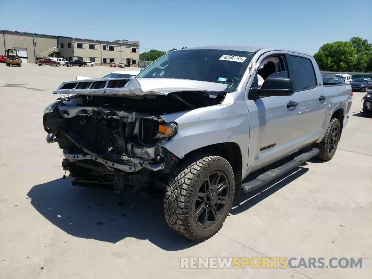 2 Photograph of a damaged car 5TFEM5F19KX136127 TOYOTA TUNDRA 2019