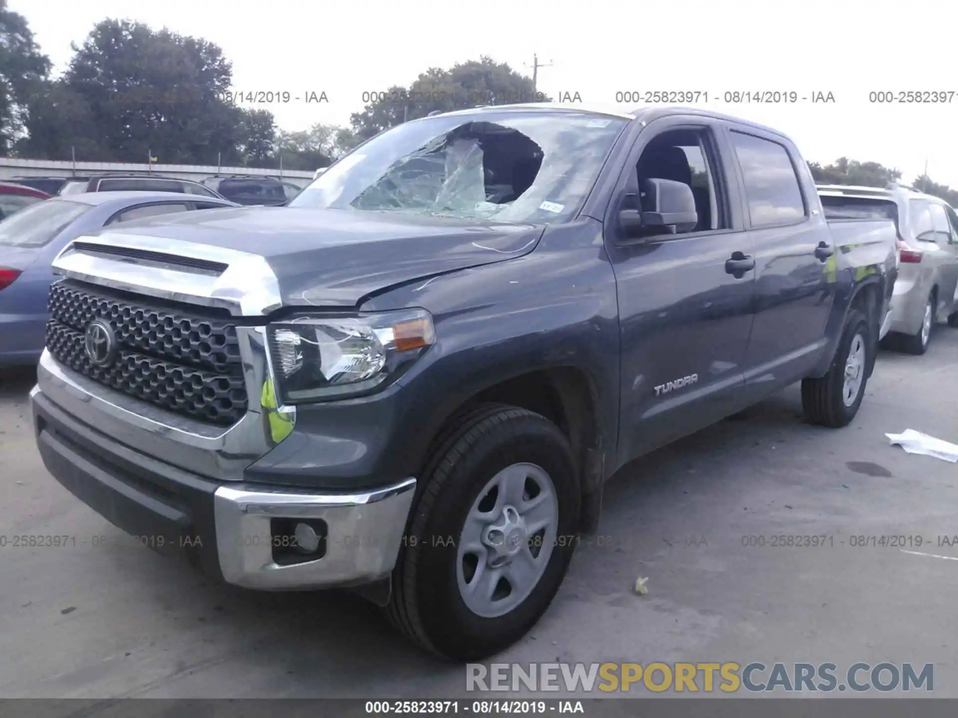 2 Photograph of a damaged car 5TFEM5F19KX136550 TOYOTA TUNDRA 2019