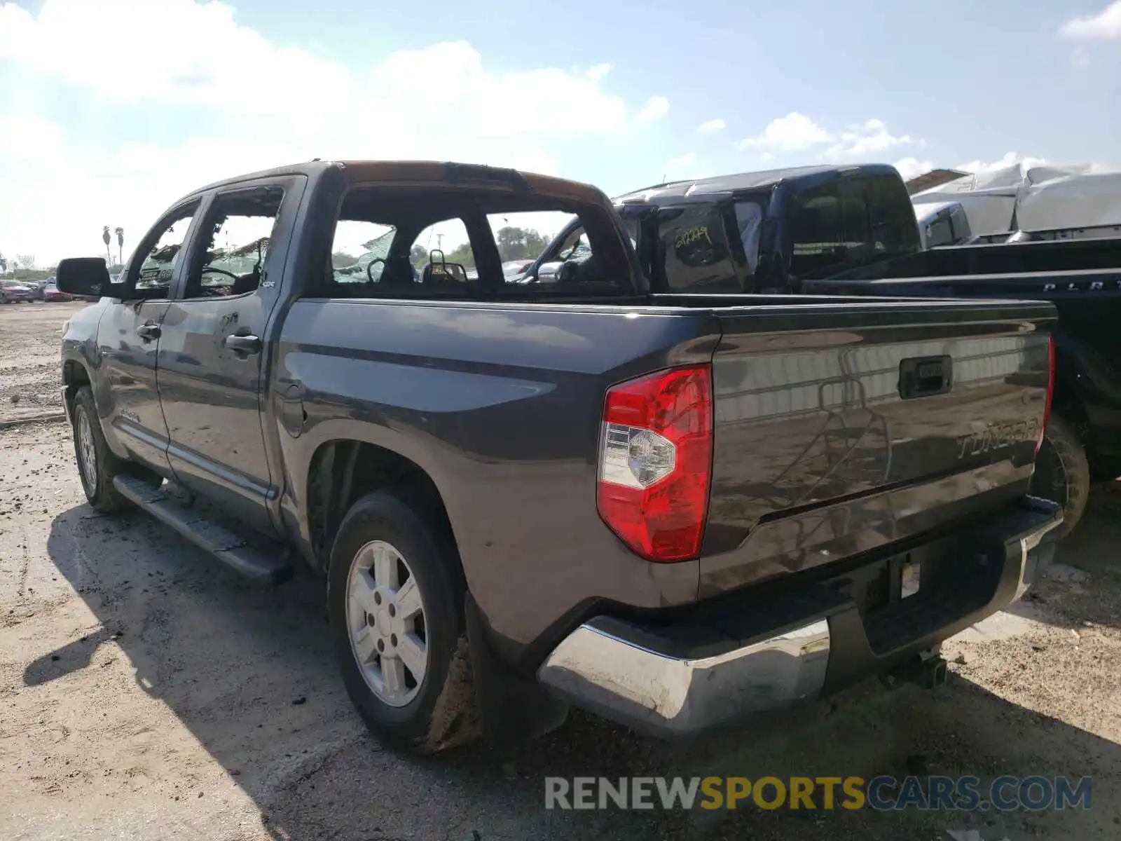 3 Photograph of a damaged car 5TFEM5F19KX137293 TOYOTA TUNDRA 2019