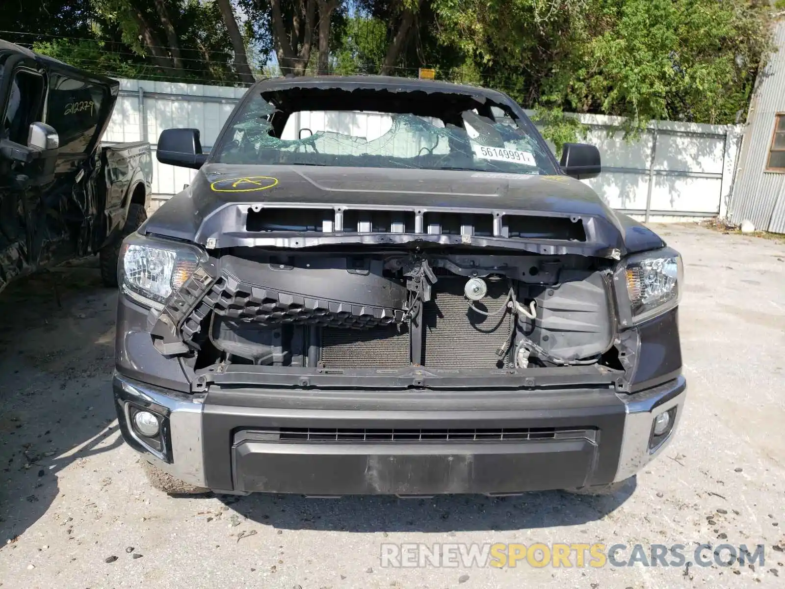 9 Photograph of a damaged car 5TFEM5F19KX137293 TOYOTA TUNDRA 2019