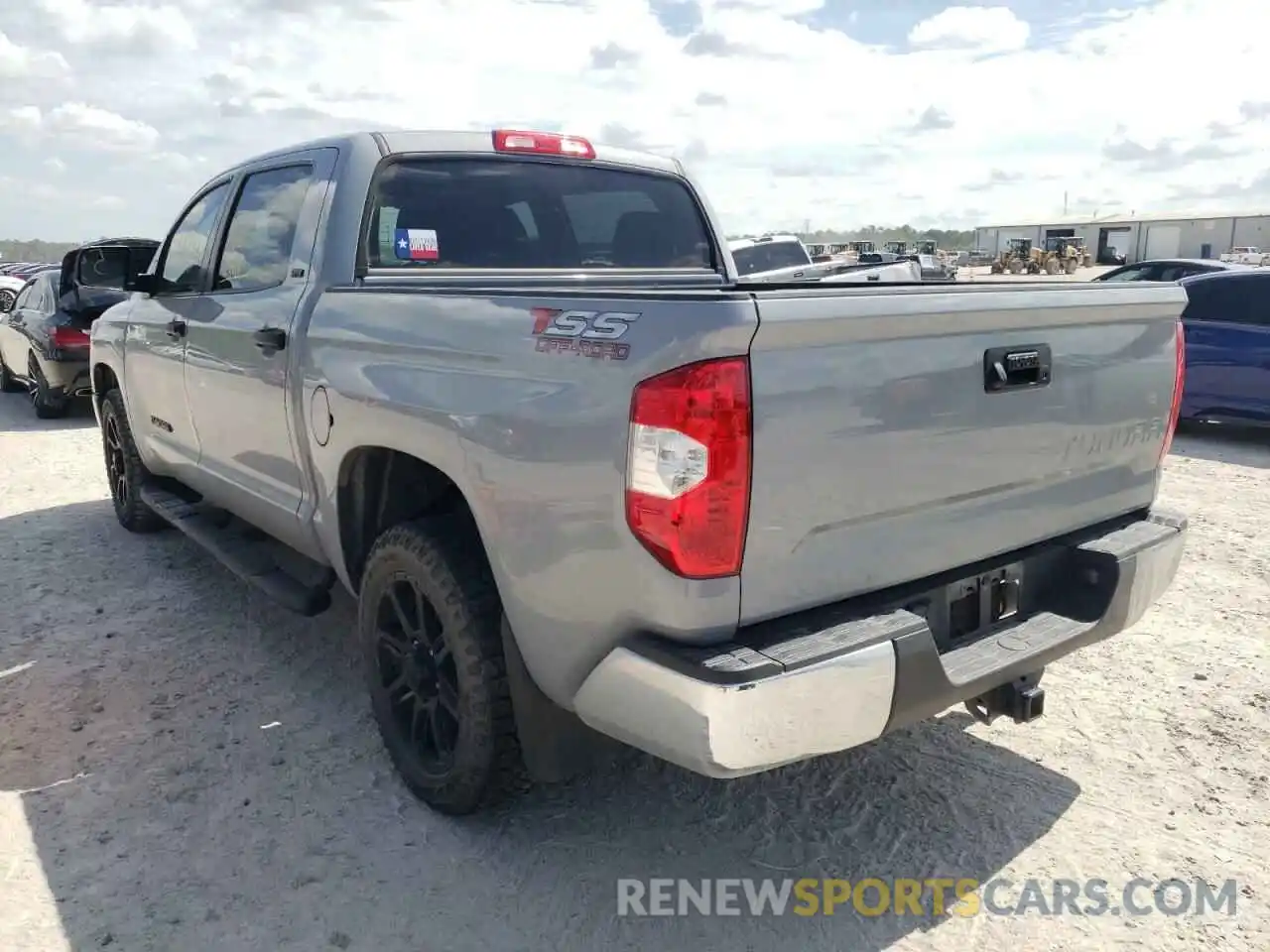 3 Photograph of a damaged car 5TFEM5F19KX142218 TOYOTA TUNDRA 2019