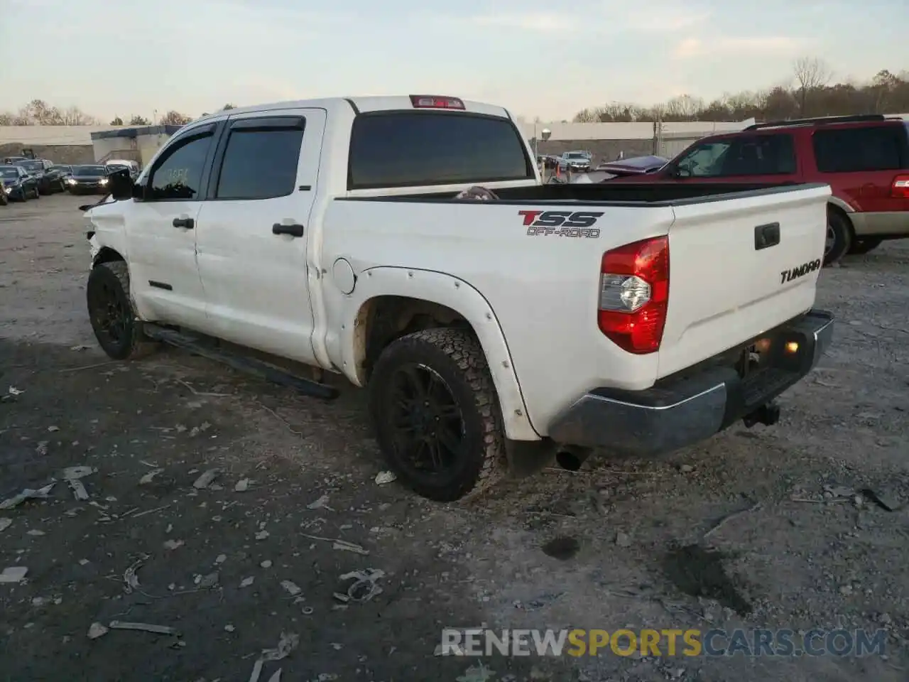 3 Photograph of a damaged car 5TFEM5F1XKX135326 TOYOTA TUNDRA 2019